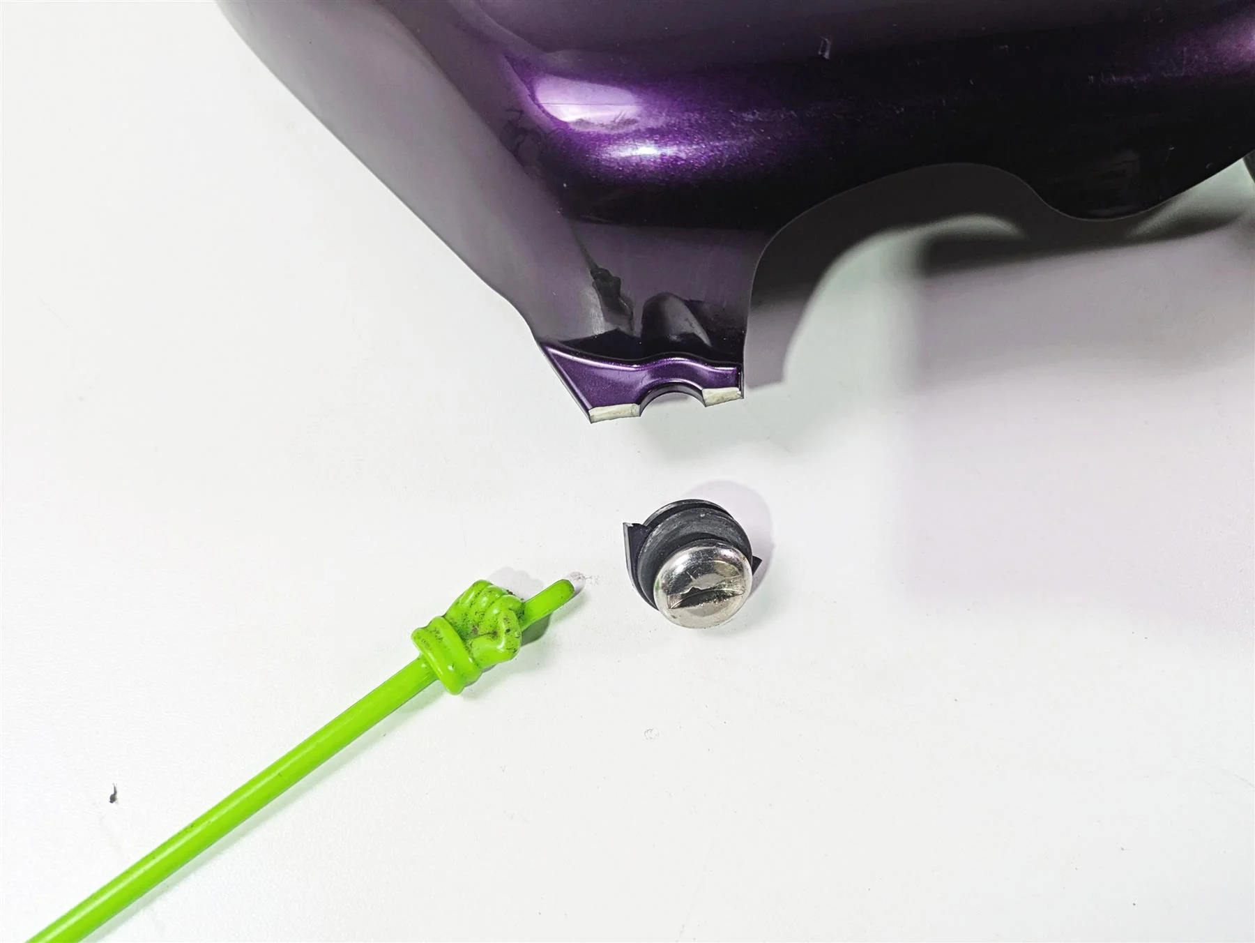 2013 Triumph Bonneville Side Cover Fairing Set Imperial Purple -Read T2309434-KF - Image 2