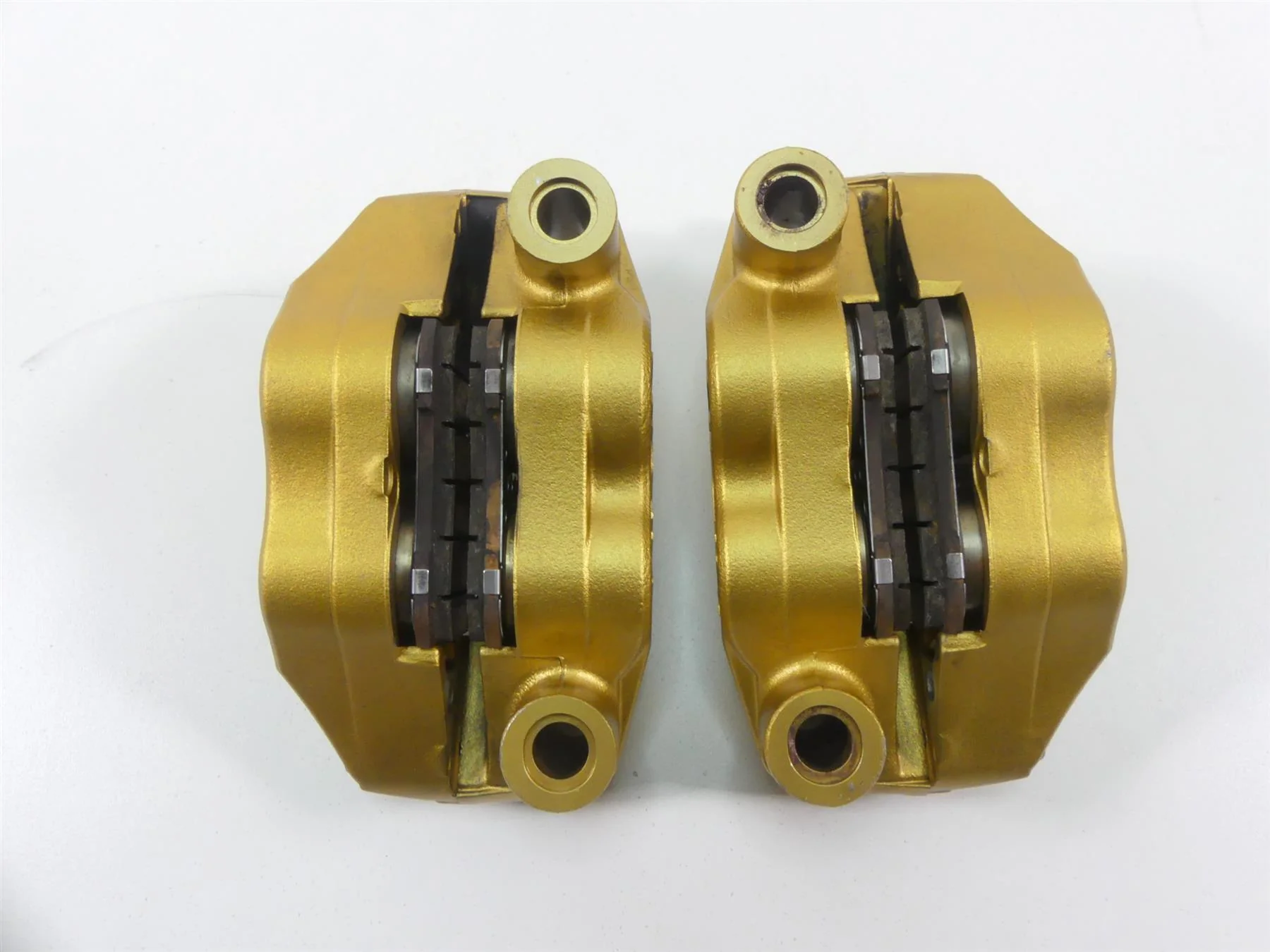 2013 Triumph Street Triple 675R Front Nissin Brake Calipers T2020831 T2020832 - Image 2