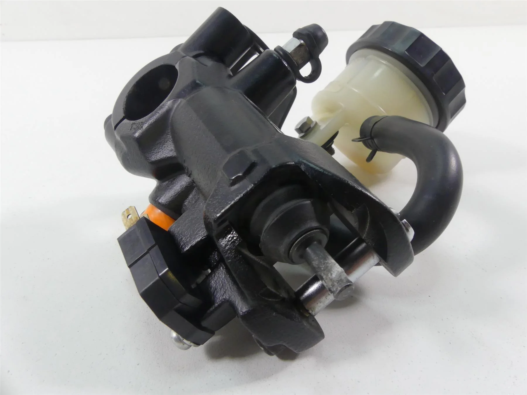 2013 Triumph Street Triple 675R Front Nissin Radial Brake Master Cylin T2021002 - Image 4