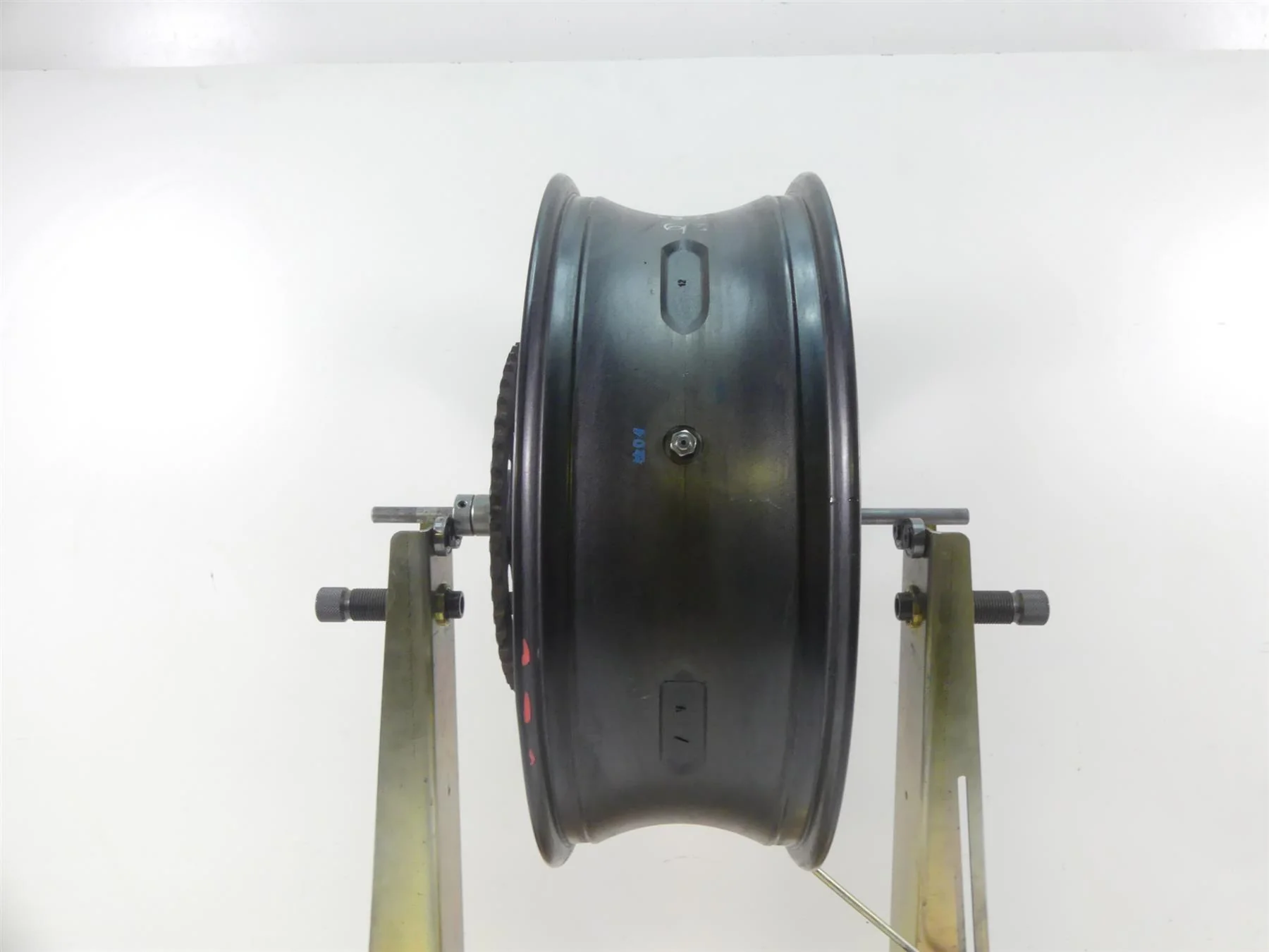 2013 Triumph Street Triple 675R Rear Wheel Rim 17x5.5 -Read T2011009 - Image 3