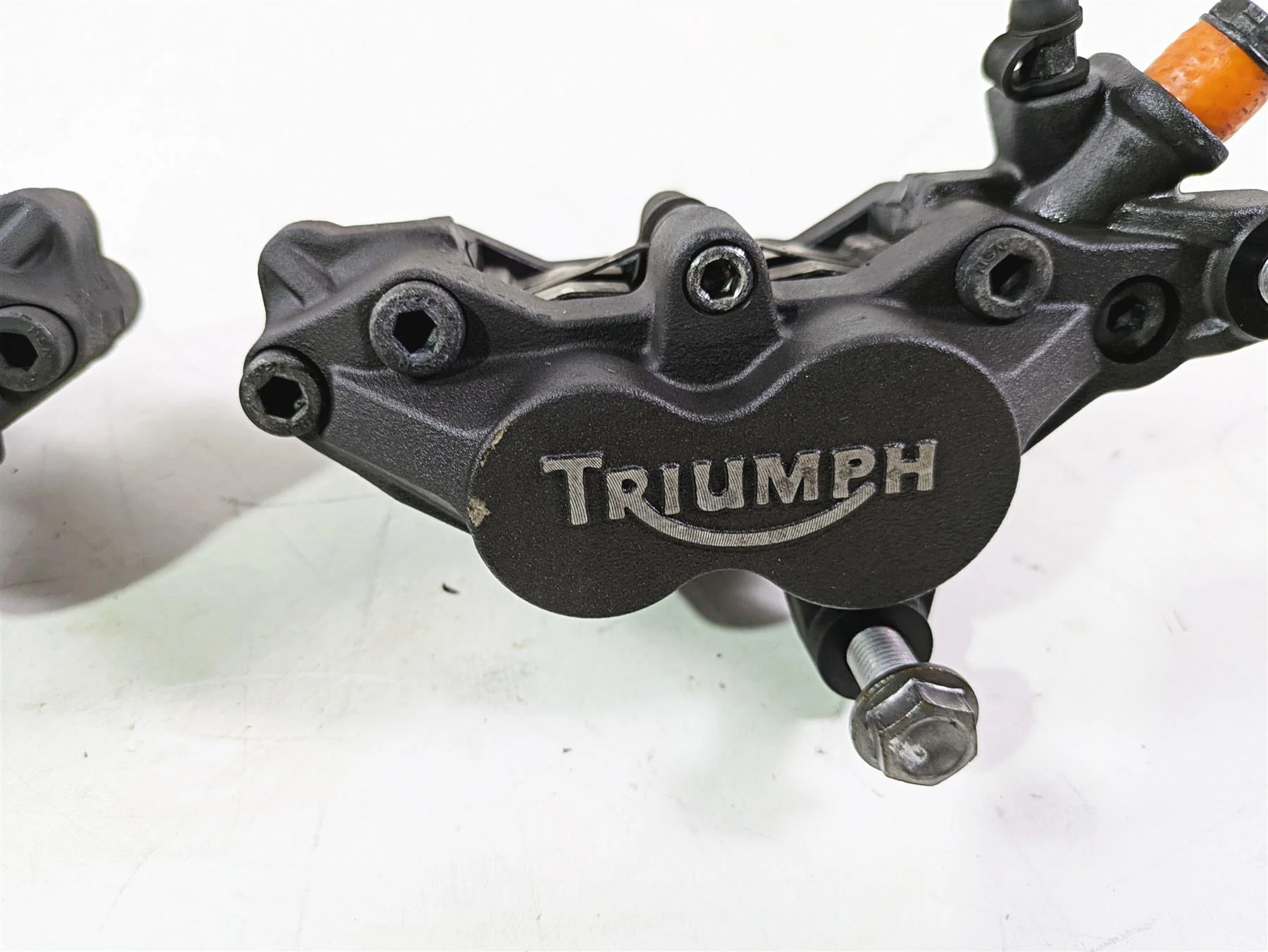 2013 Triumph Tiger 1215 Explorer Front Brake Caliper Abs Set T2020955 T2020965 - Image 8