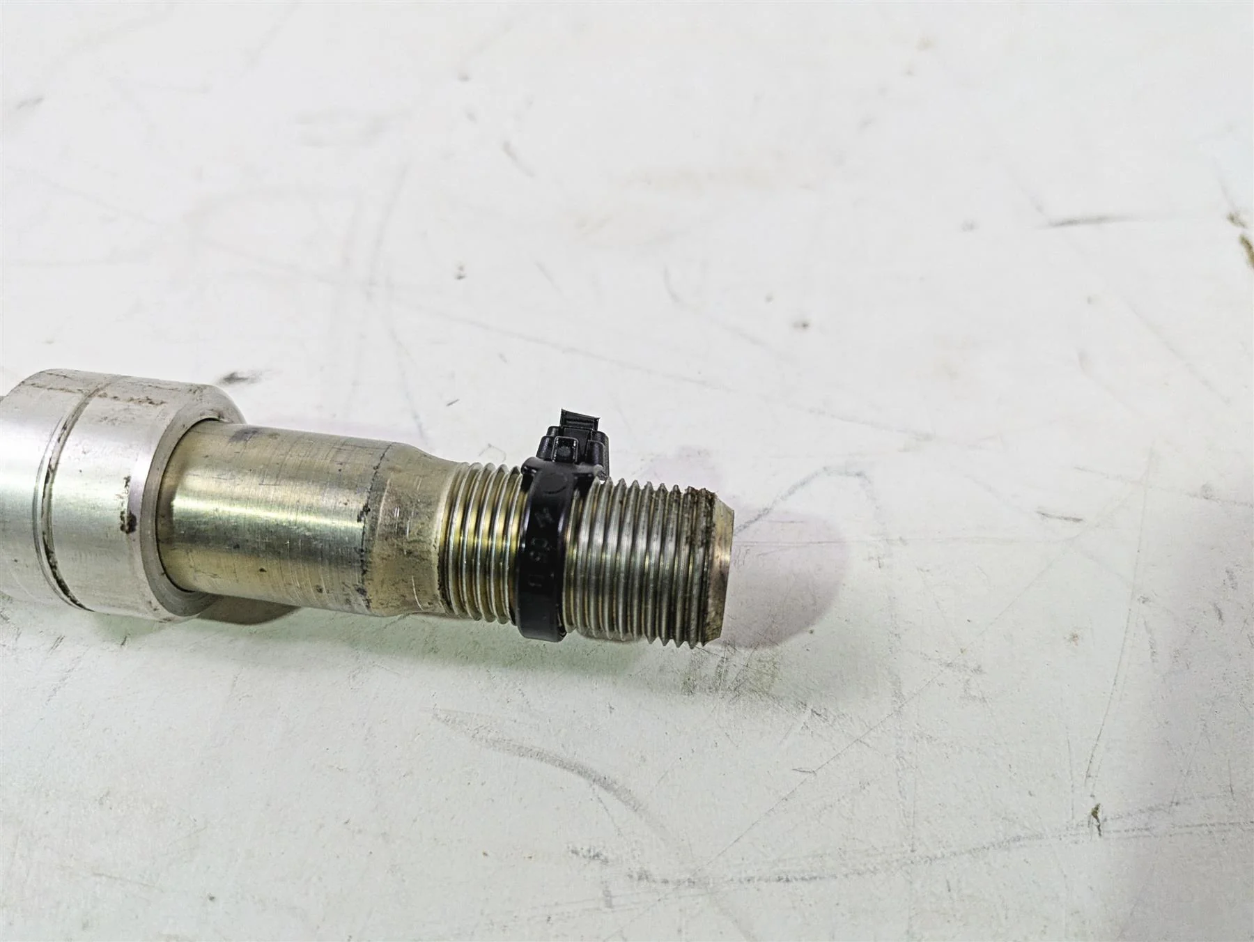 2013 Triumph Tiger 1215 Explorer Front Wheel Spindle Axle T2000700 - Image 5