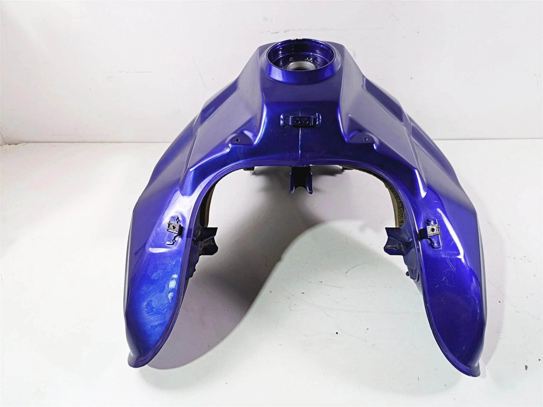 2013 Triumph Tiger 1215 Explorer Fuel Gas Petrol Tank Reservoir  T2407054 - Image 2