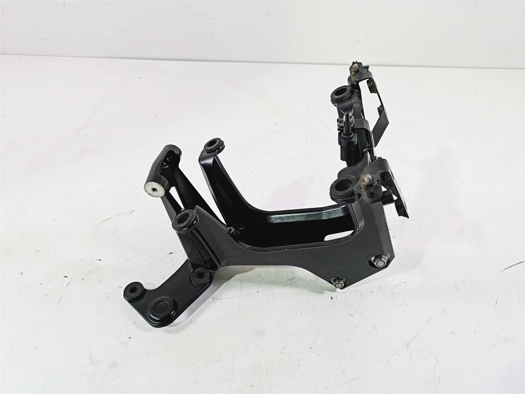 2013 Triumph Tiger 1215 Explorer Gauges Cockpit Stay Holder Bracket T2303404 - Image 4