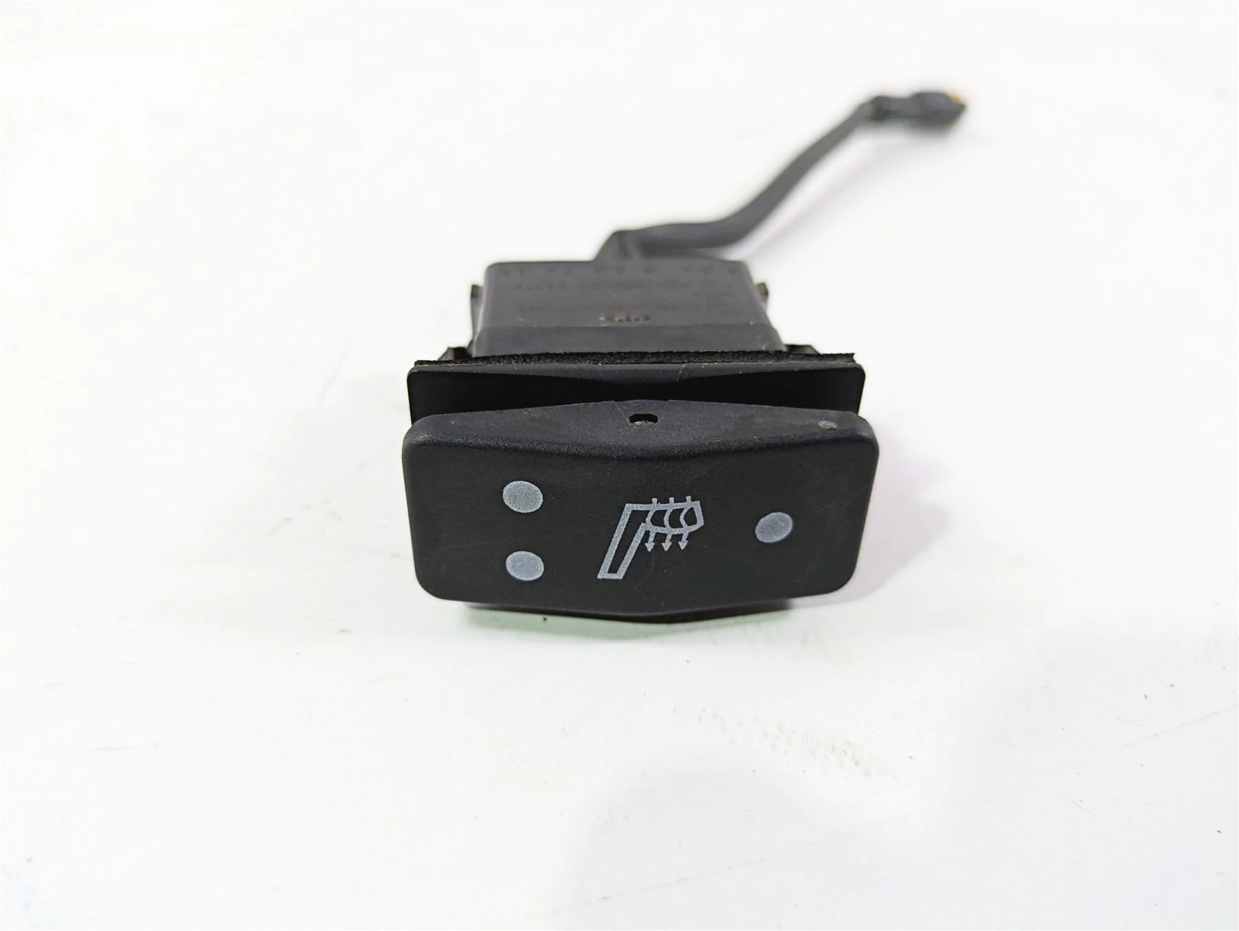 2013 Triumph Tiger 1215 Explorer Heated Seat Switch - Read T2505150 - Image 5
