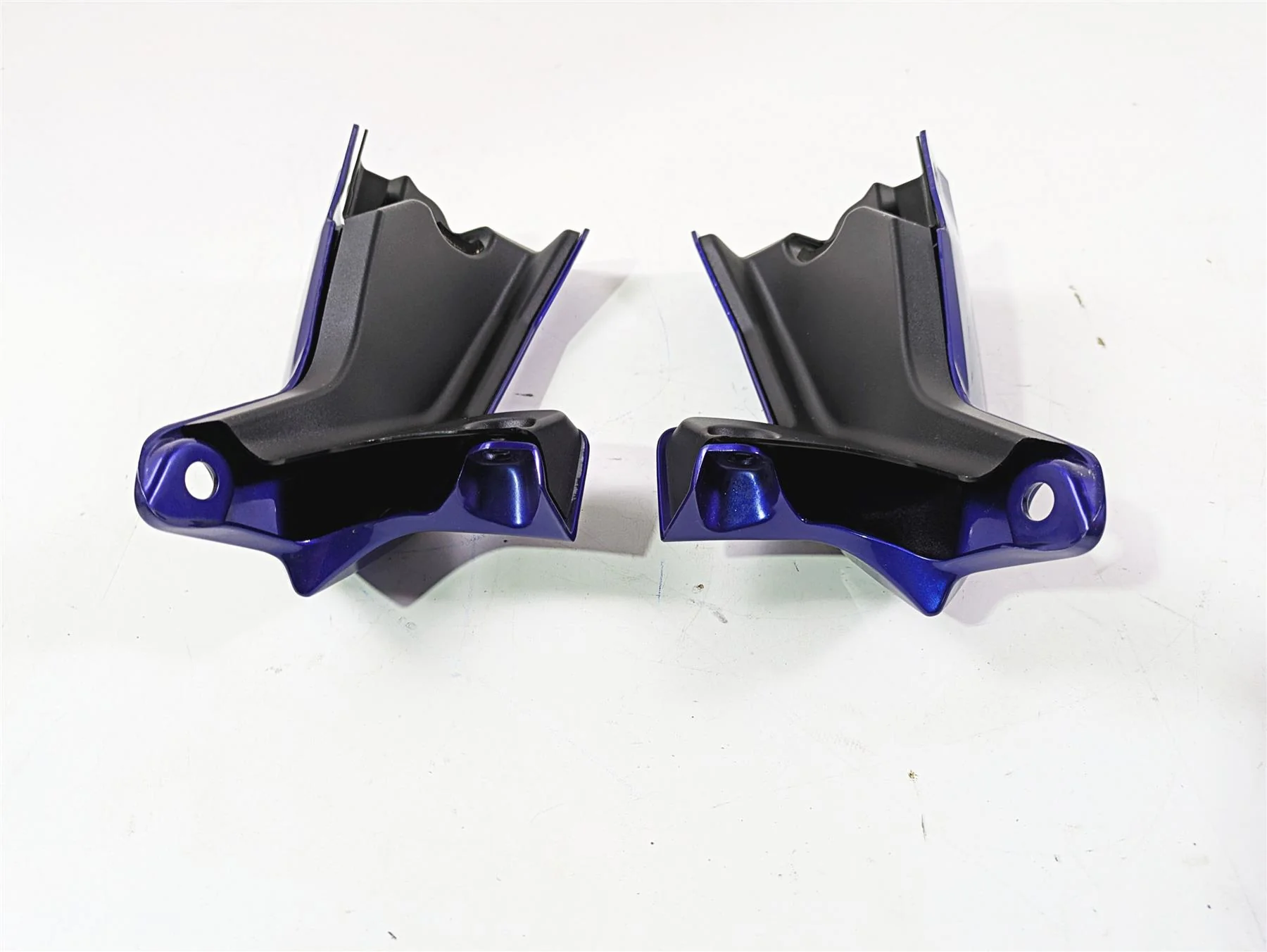 2013 Triumph Tiger 1215 Explorer Infill Cover Fairing Set T2303359 - Image 12