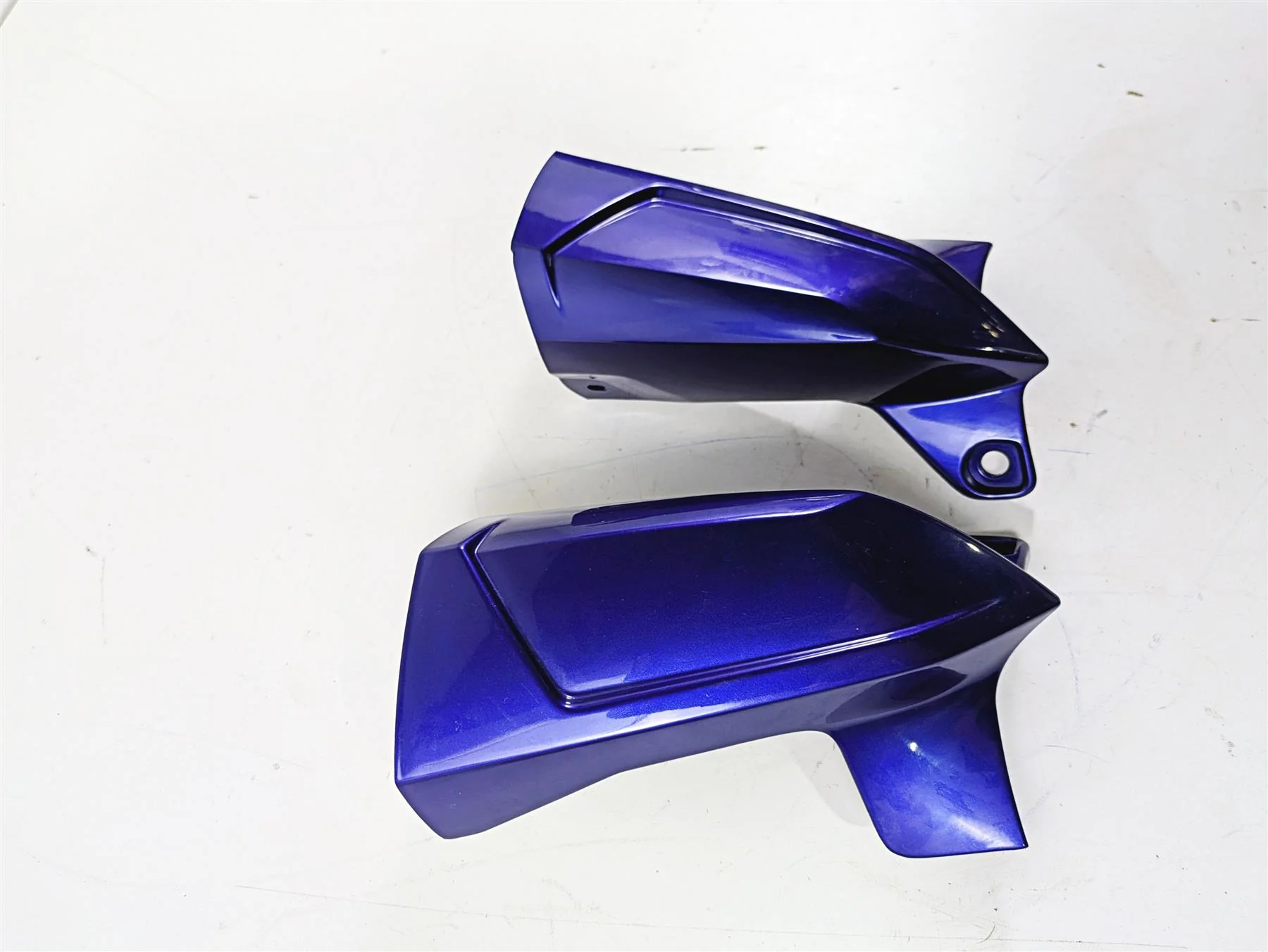2013 Triumph Tiger 1215 Explorer Infill Cover Fairing Set T2303359 - Image 2
