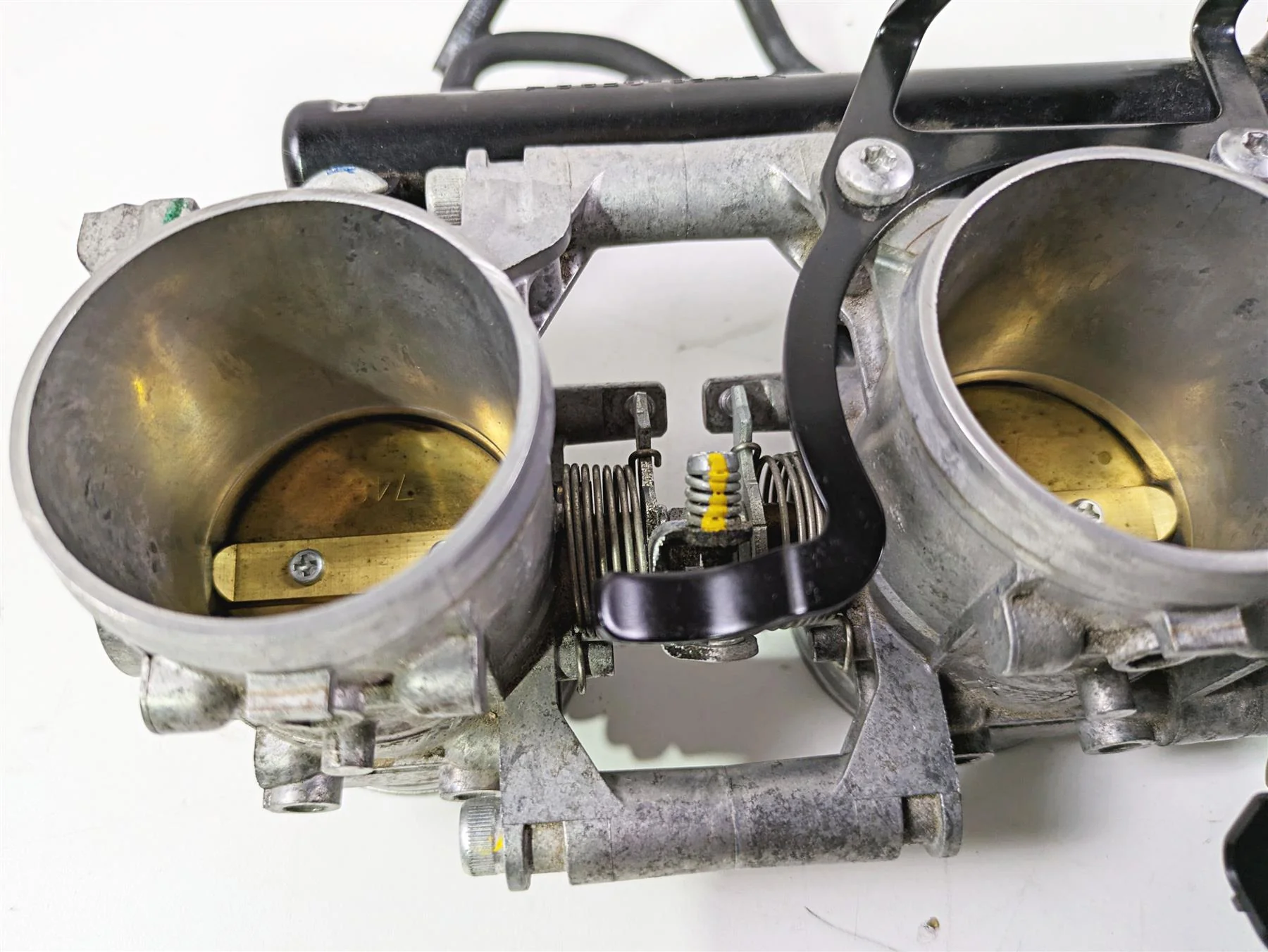 2013 Triumph Tiger 1215 Explorer Keihin Throttle Body Injection Set T1241700 - Image 11