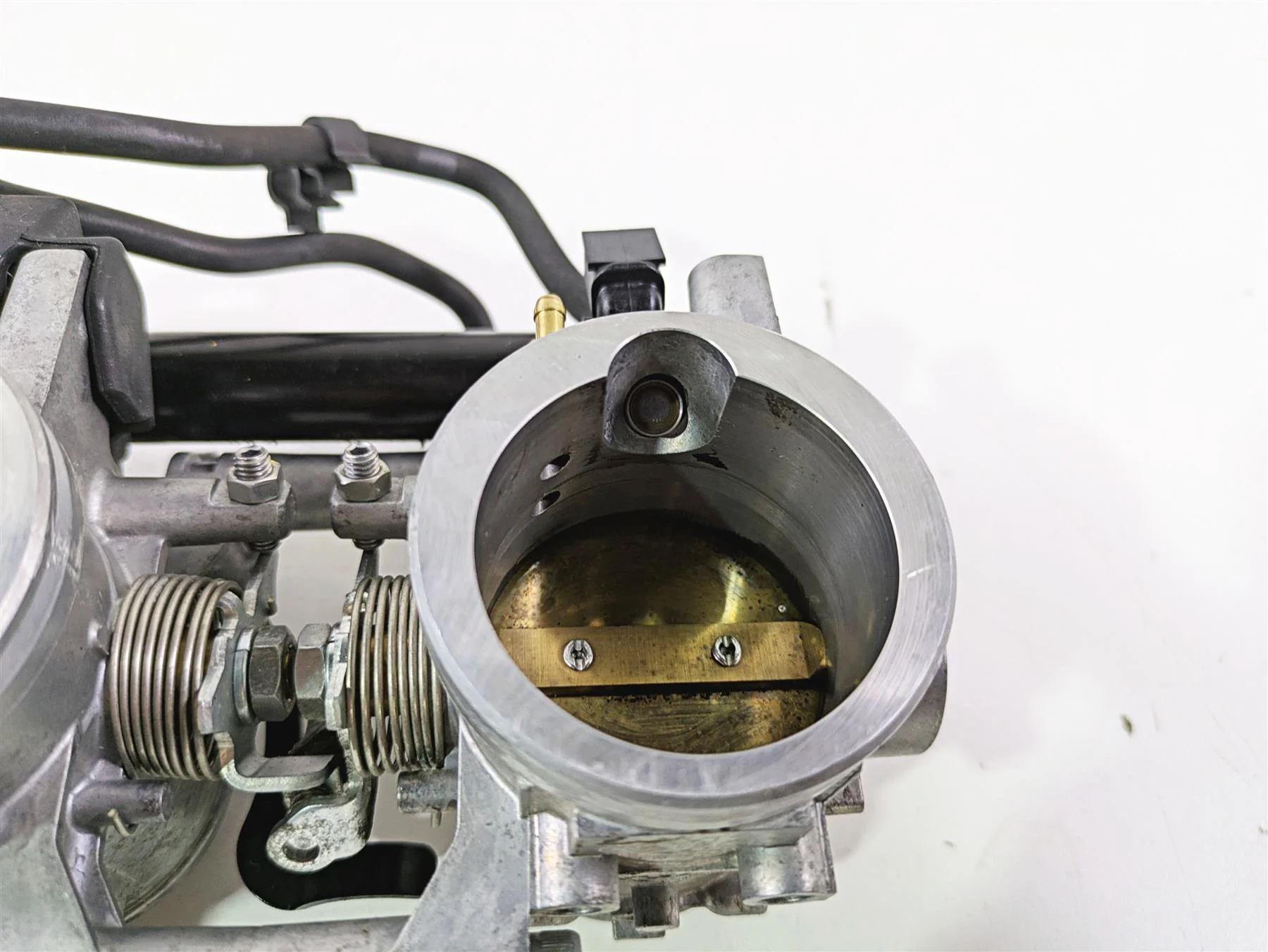 2013 Triumph Tiger 1215 Explorer Keihin Throttle Body Injection Set T1241700 - Image 6