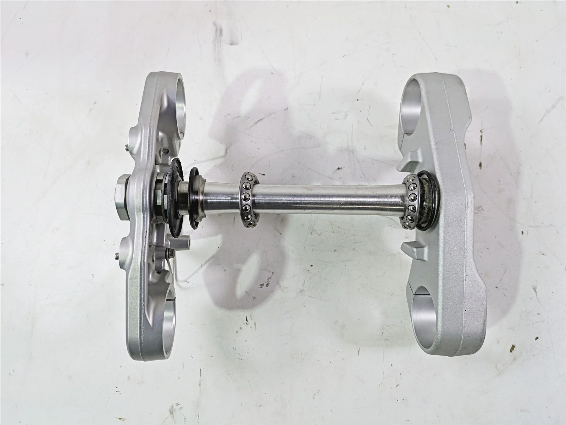 2013 Triumph Tiger 1215 Explorer Lower Upper Triple Tree Set T2041550 T2041622 - Image 11