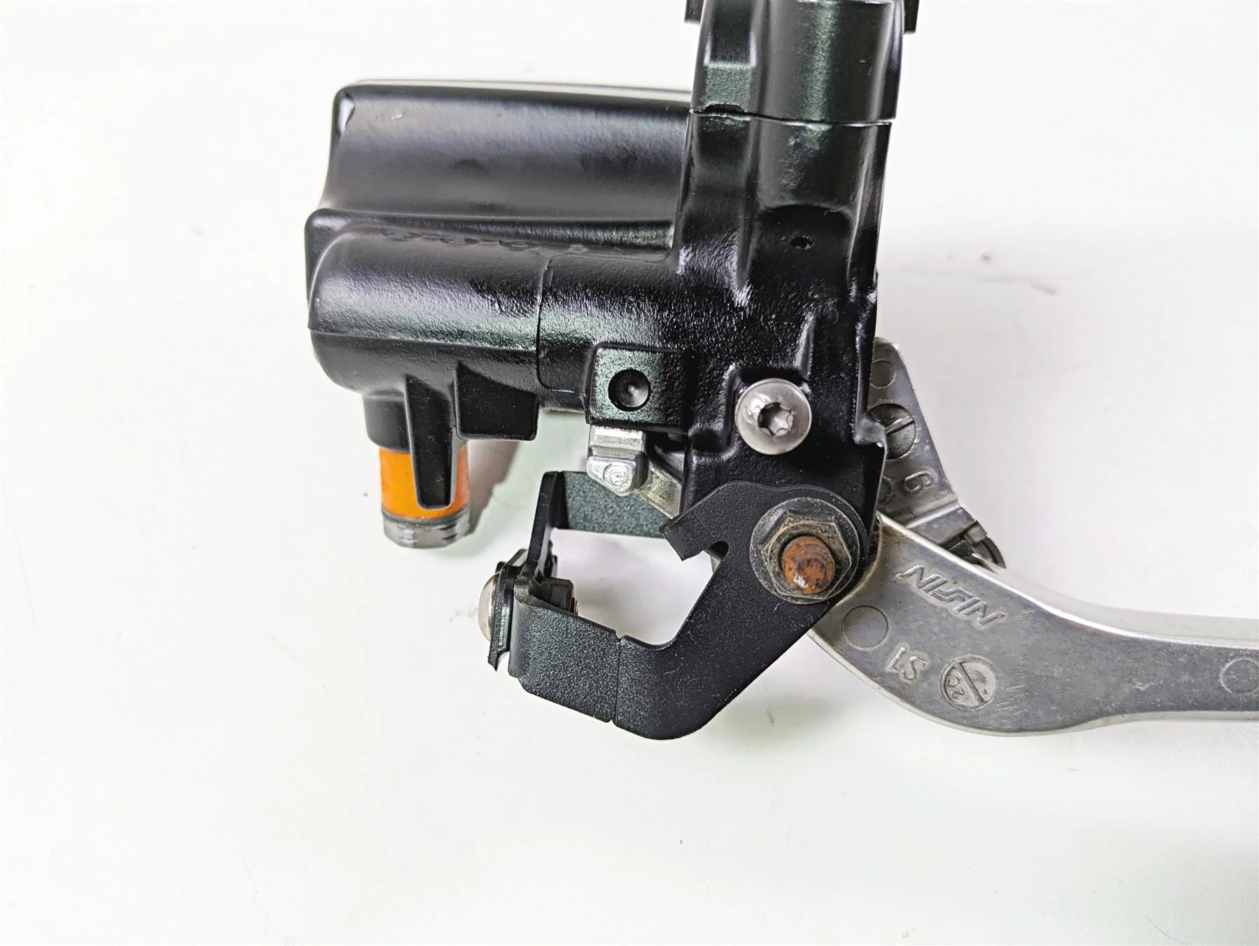 2013 Triumph Tiger 1215 Explorer Nissin Front Brake Master Cylinder 5/8 T2025830 - Image 9