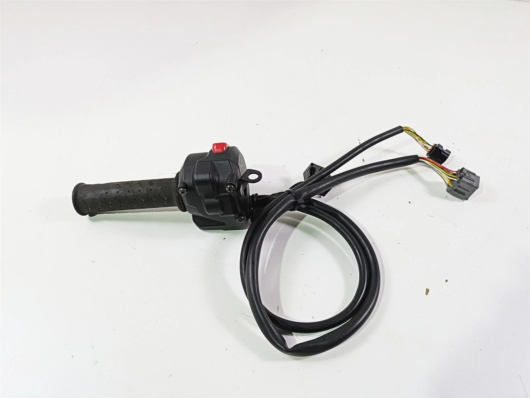 2013 Triumph Tiger 1215 Explorer Right Hand Throttle Control Switch T2041644 - Image 3