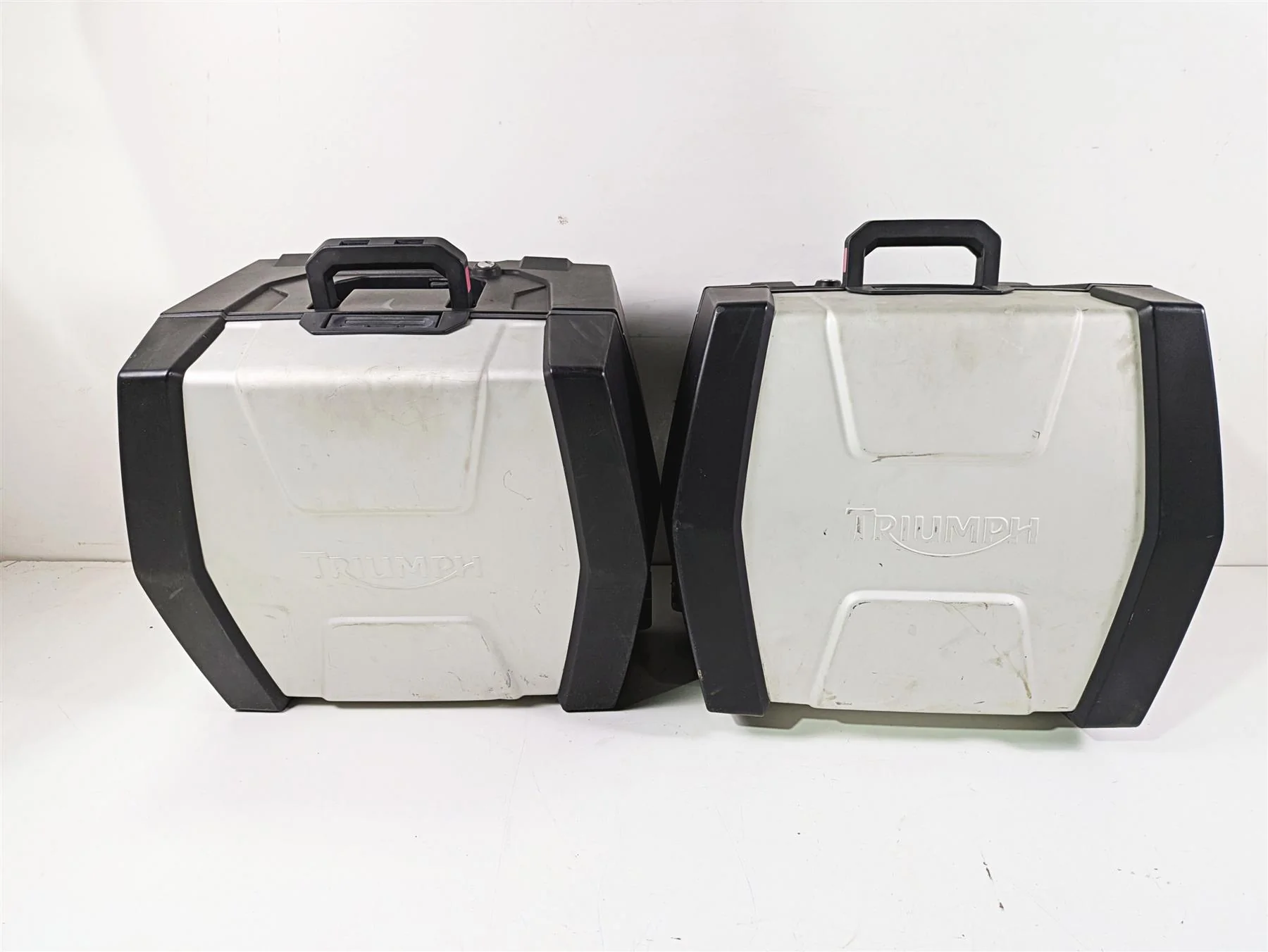 2013 Triumph Tiger 1215 Explorer Saddle Bag Pannier Saddlebag Set T9500758