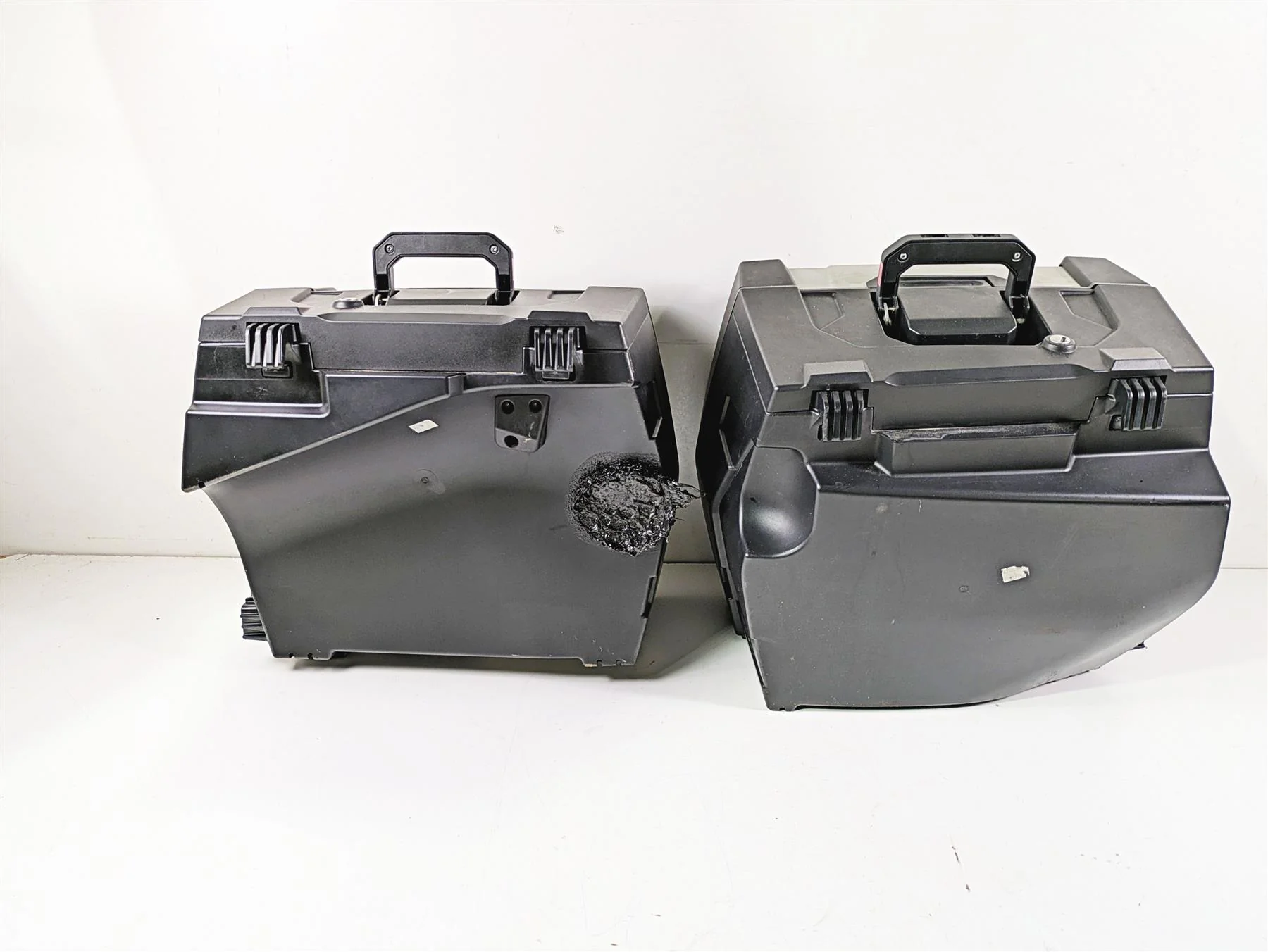 2013 Triumph Tiger 1215 Explorer Saddle Bag Pannier Saddlebag Set T9500758 - Image 6
