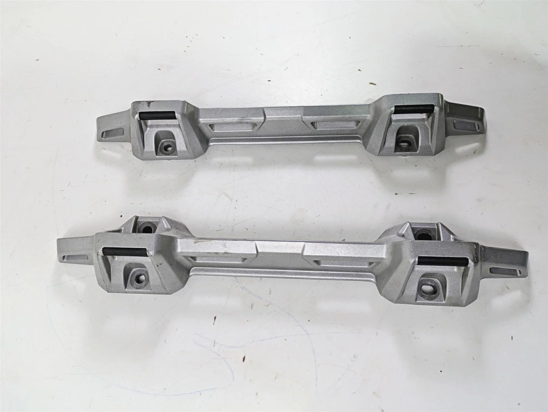 2013 Triumph Tiger 1215 Explorer Saddlebag Holder Pannier Rails T2303022