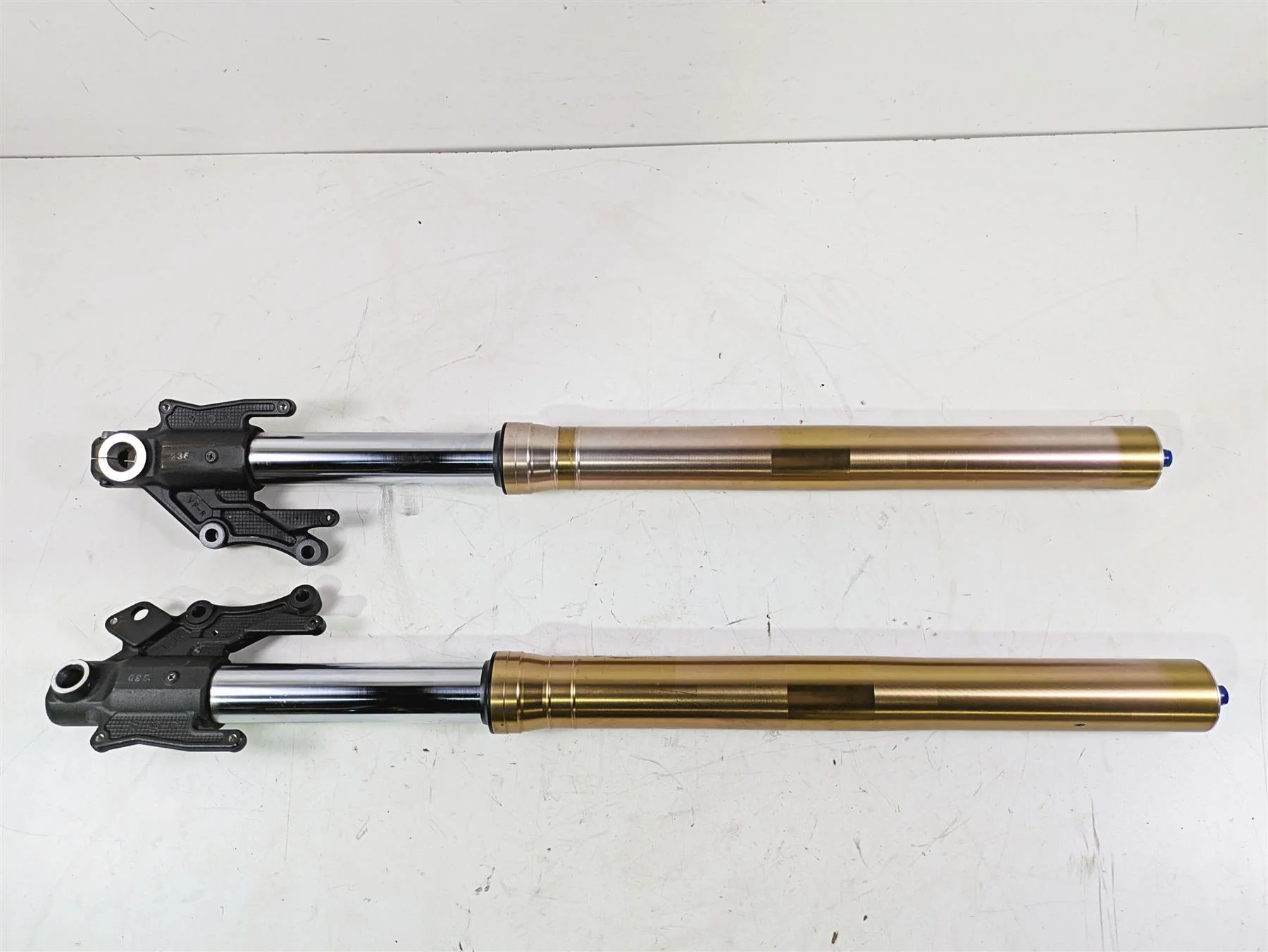 2013 Triumph Tiger 1215 Explorer Straight Front Fork Leg Set - Read T2041510 - Image 5