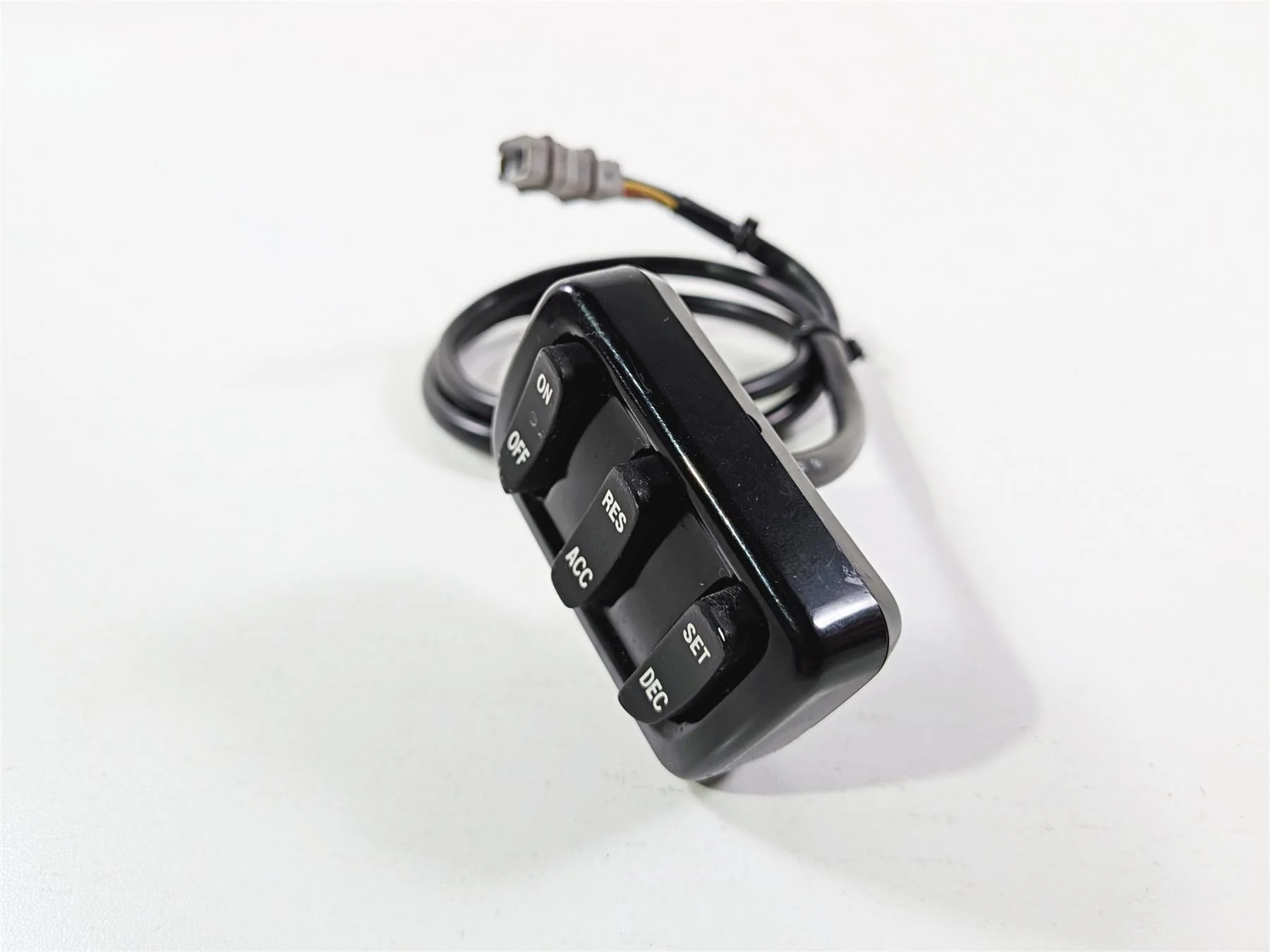 2013 Victory Vision Tour Black Cruise Hand Control Switch Set 4013049 - Image 10