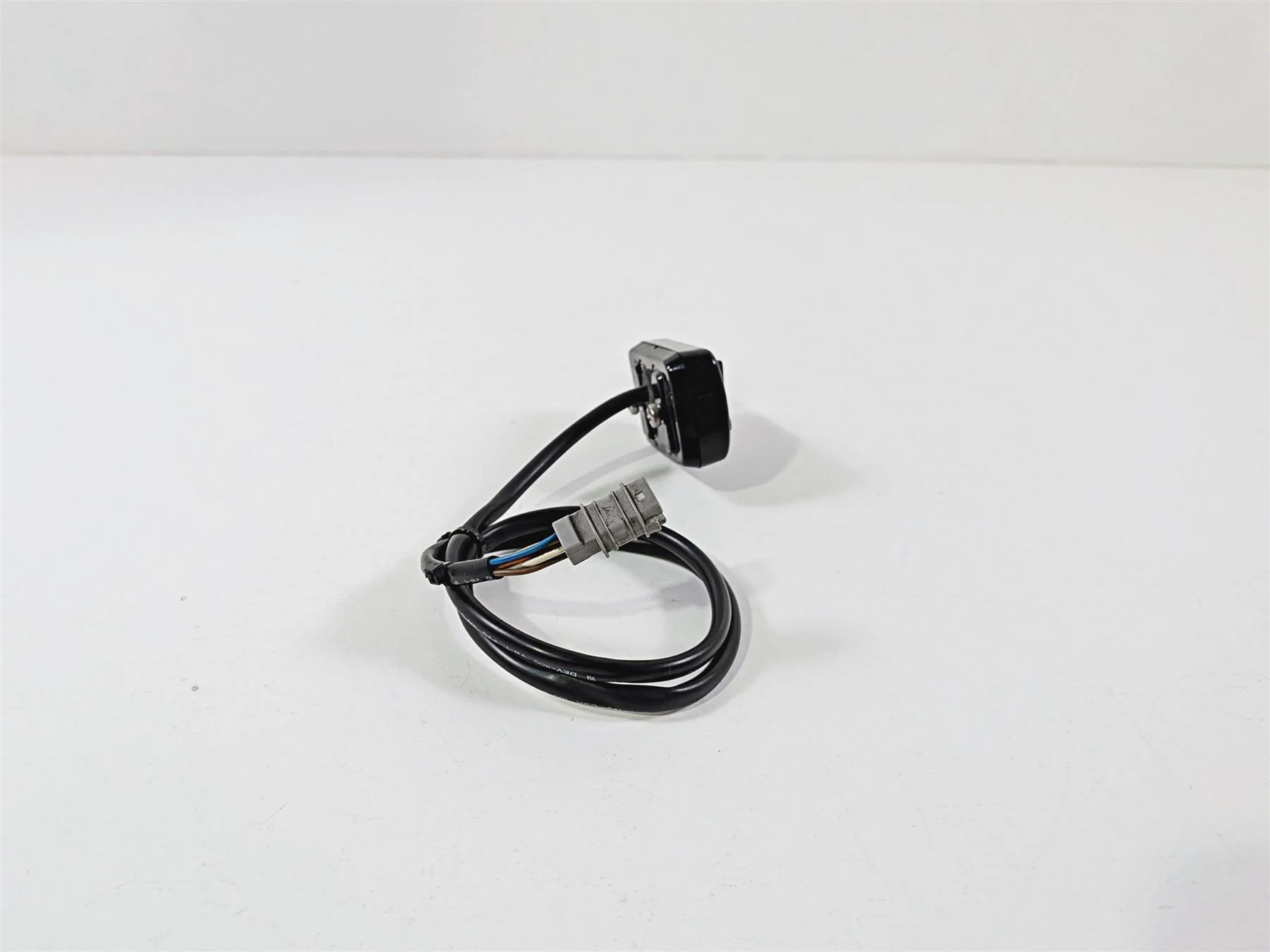 2013 Victory Vision Tour Black Cruise Hand Control Switch Set 4013049 - Image 4