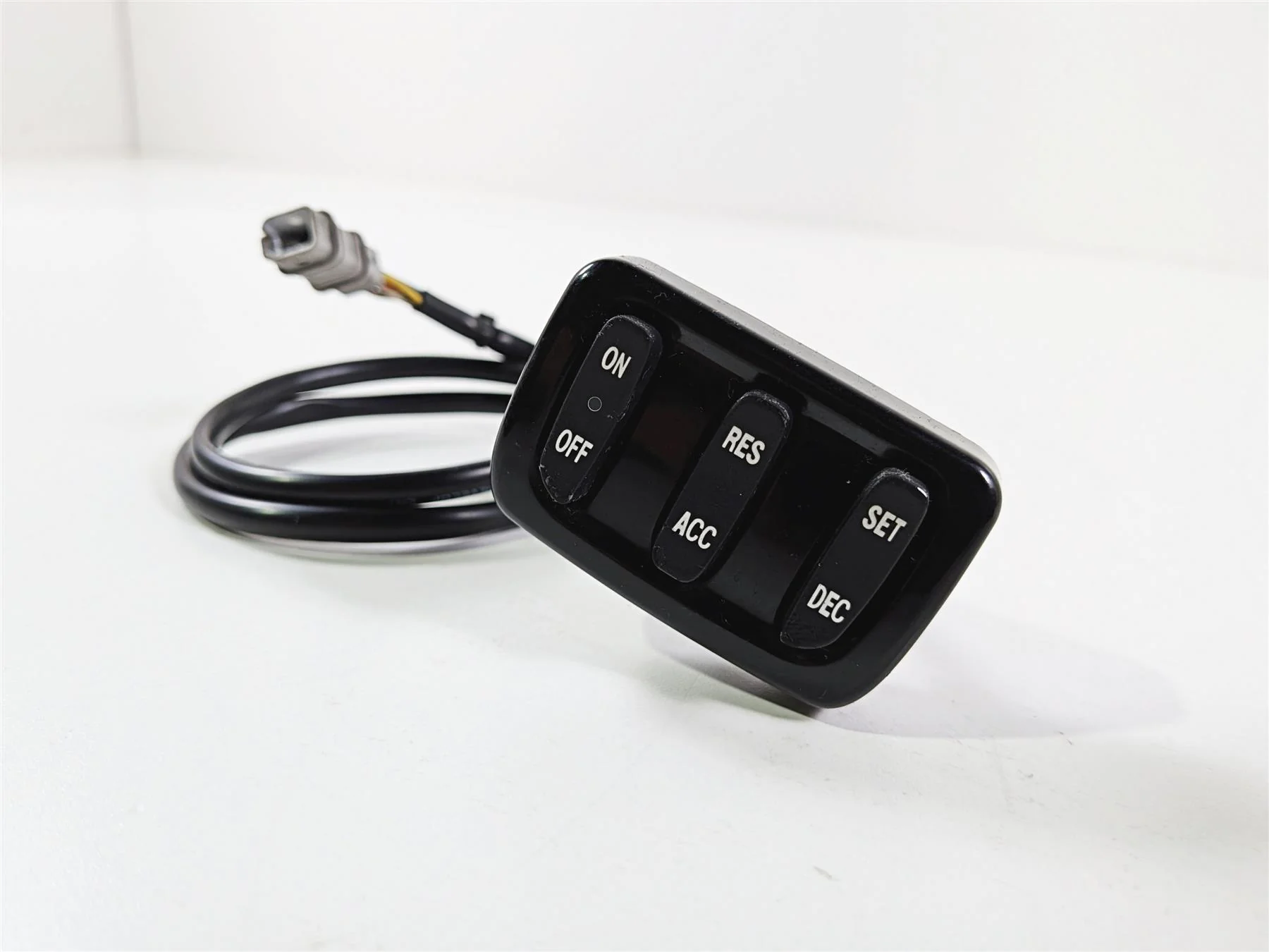 2013 Victory Vision Tour Black Cruise Hand Control Switch Set 4013049 - Image 8