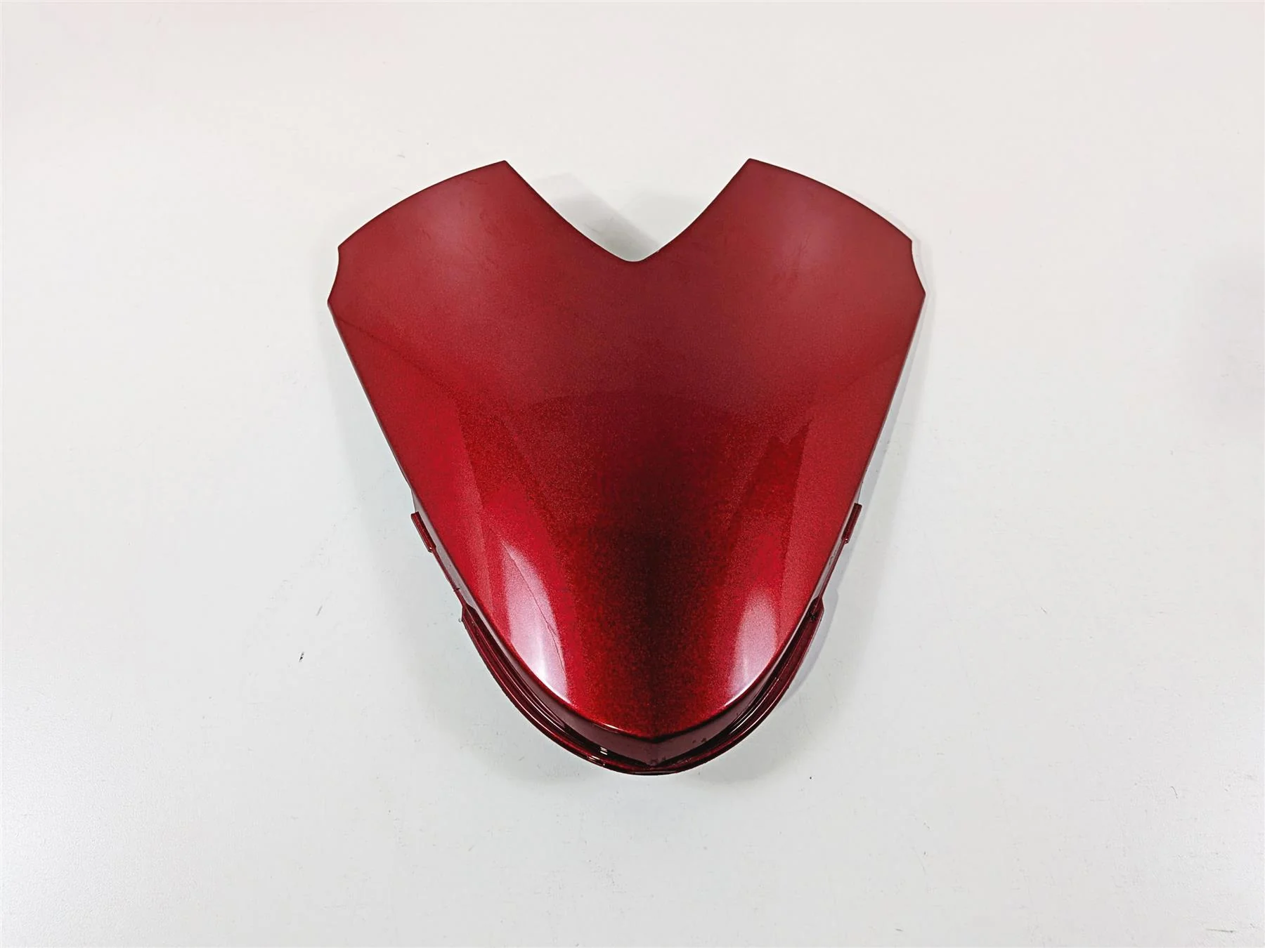 2013 Victory Vision Tour Center Top Red Air Box Cover Fairing 5436418 - Image 2