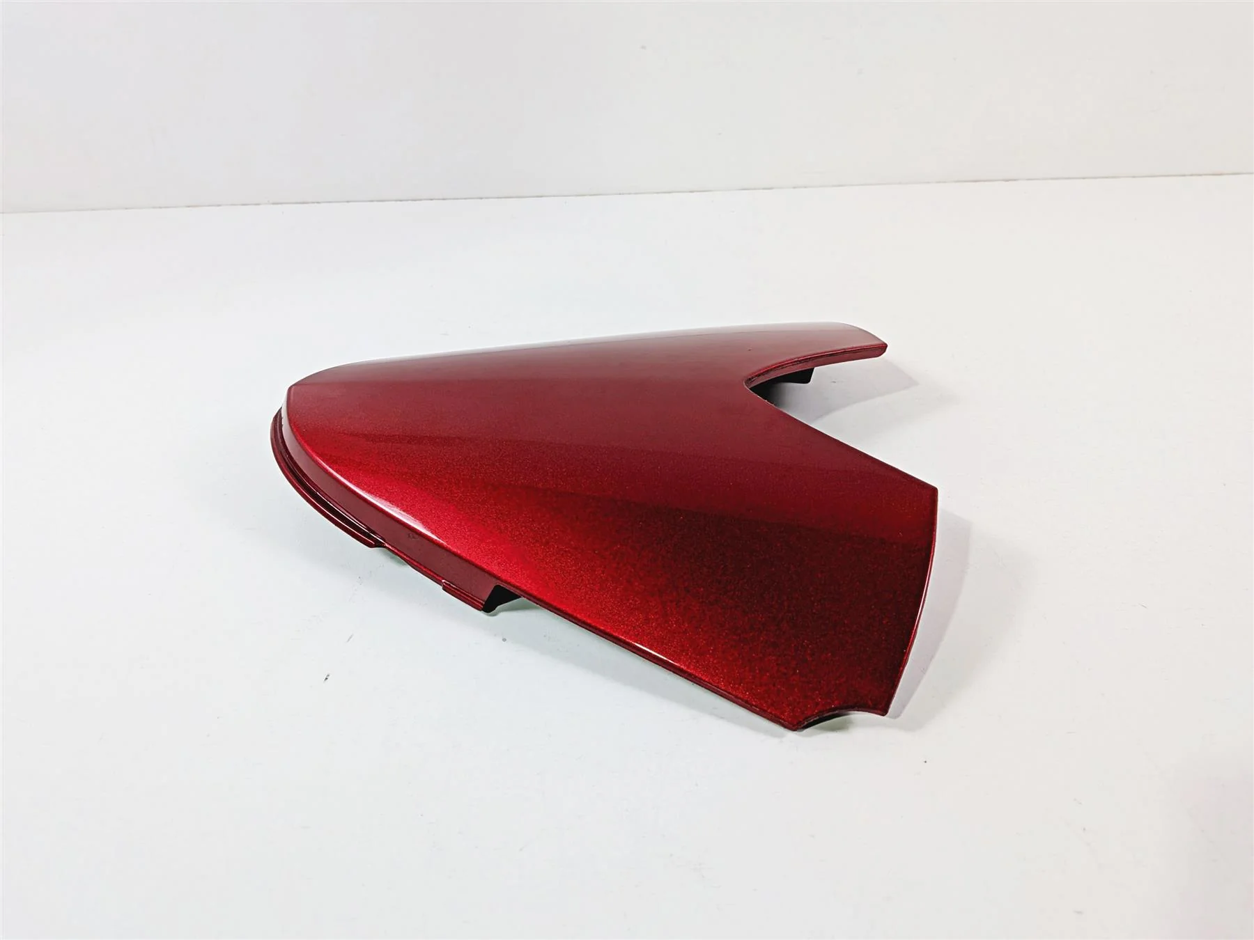2013 Victory Vision Tour Center Top Red Air Box Cover Fairing 5436418 - Image 6