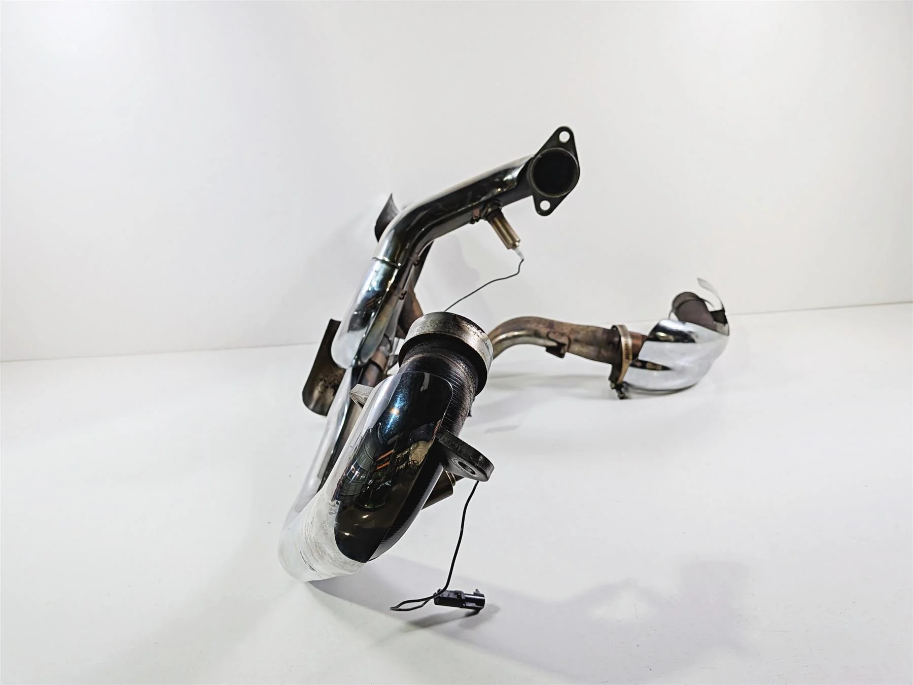 2013 Victory Vision Tour Exhaust Header Manifold & Chrome Cover Set 1262072 - Image 4