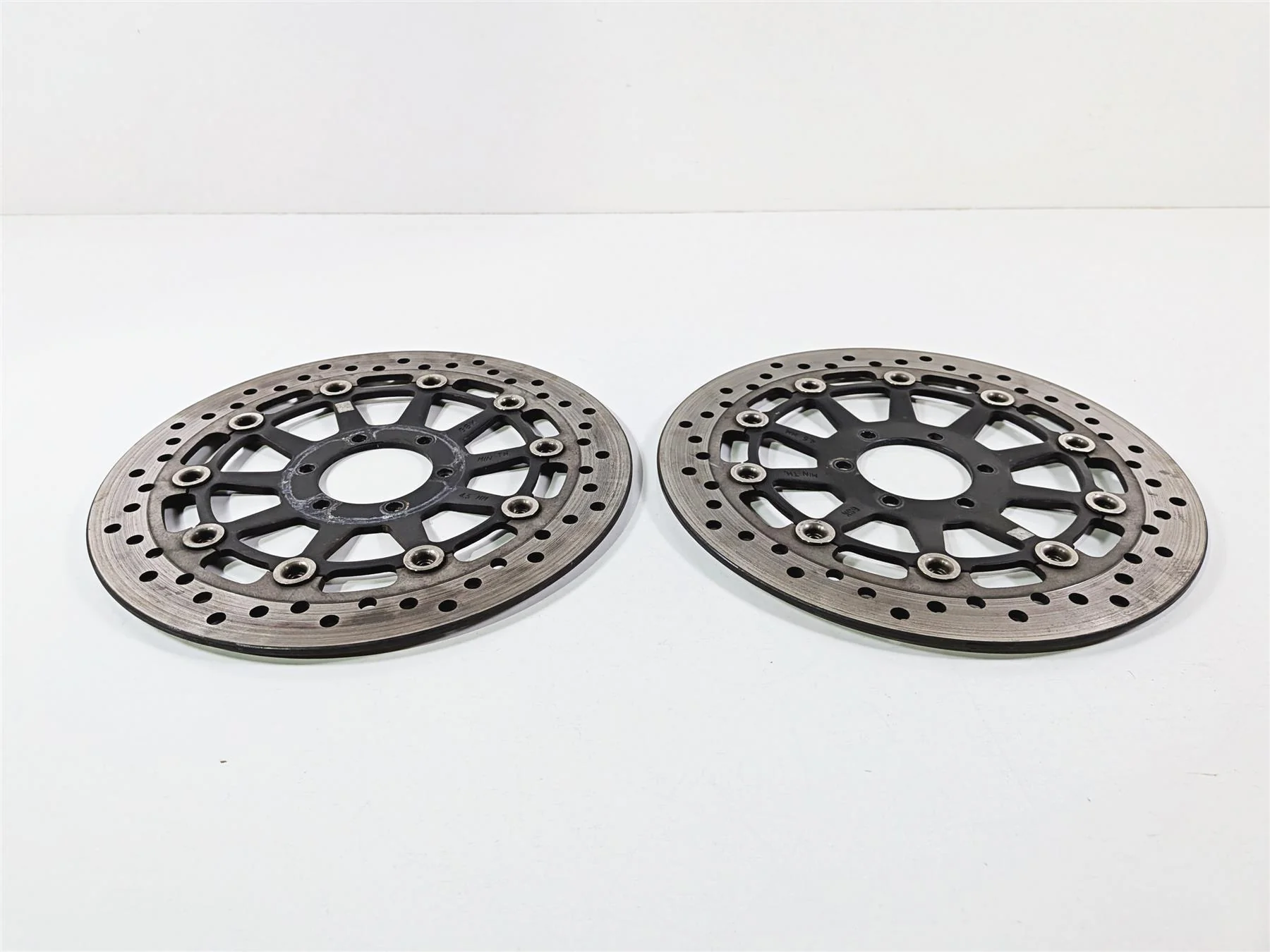 2013 Victory Vision Tour Front Brake Disc Rotor Set 1911624 - Image 4