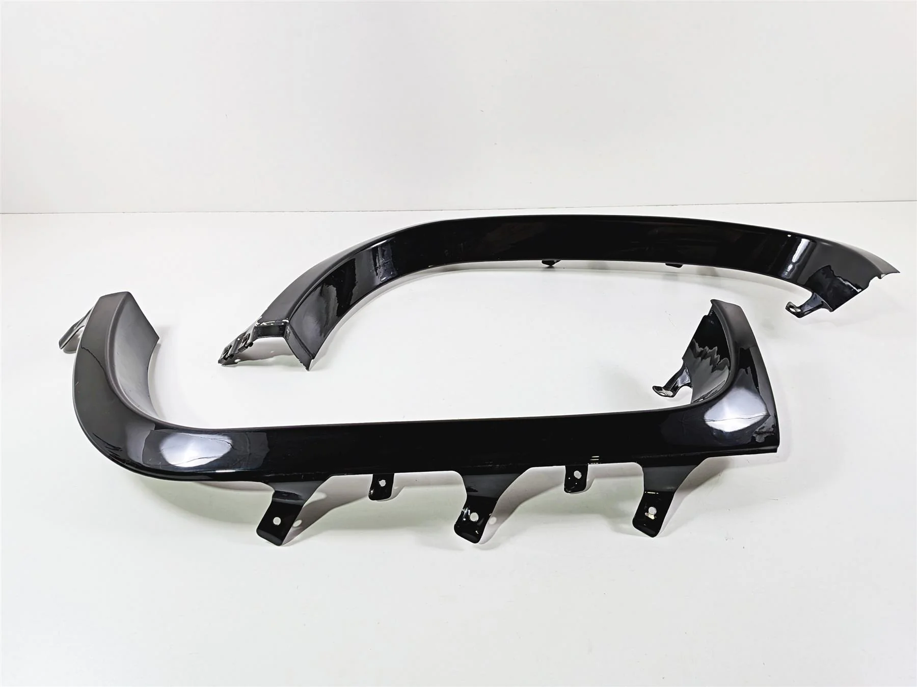 2013 Victory Vision Tour Front Grille Fairing Cover Set 5253465 5253466 - Image 3