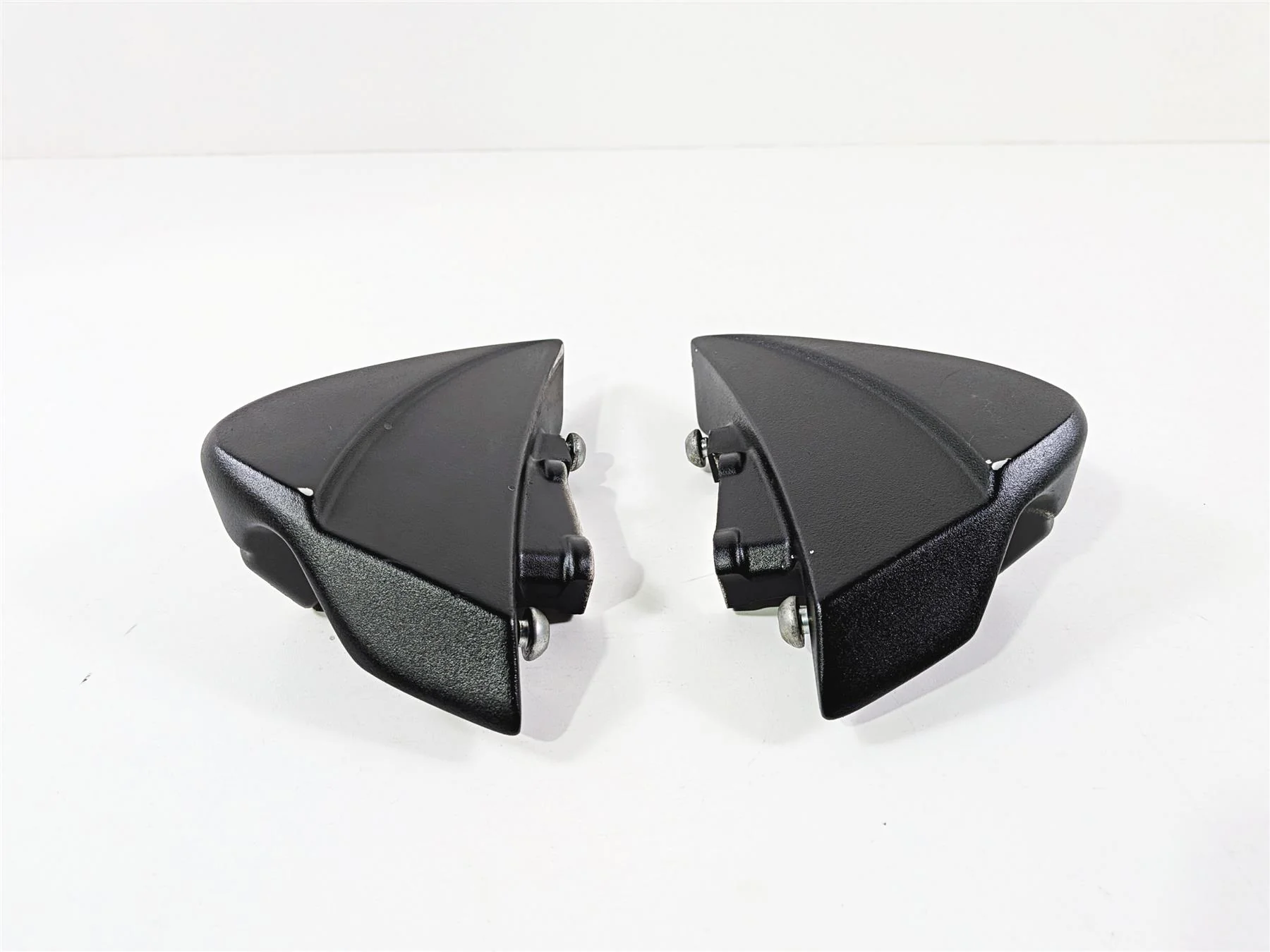 2013 Victory Vision Tour Front Left Right Tip Over Bumper Guards 5136049 5136050 - Image 2