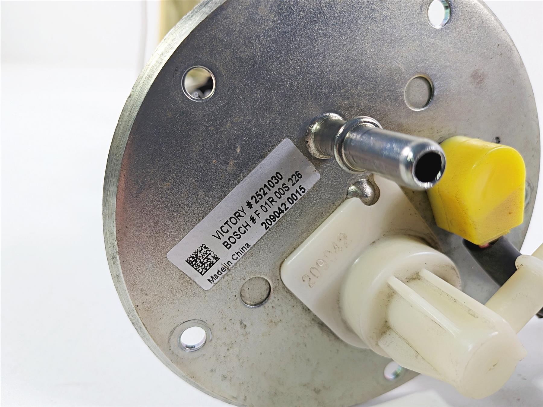 2013 Victory Vision Tour Fuel Gas Petrol Pump -Tested -Video 2521030 - Image 10