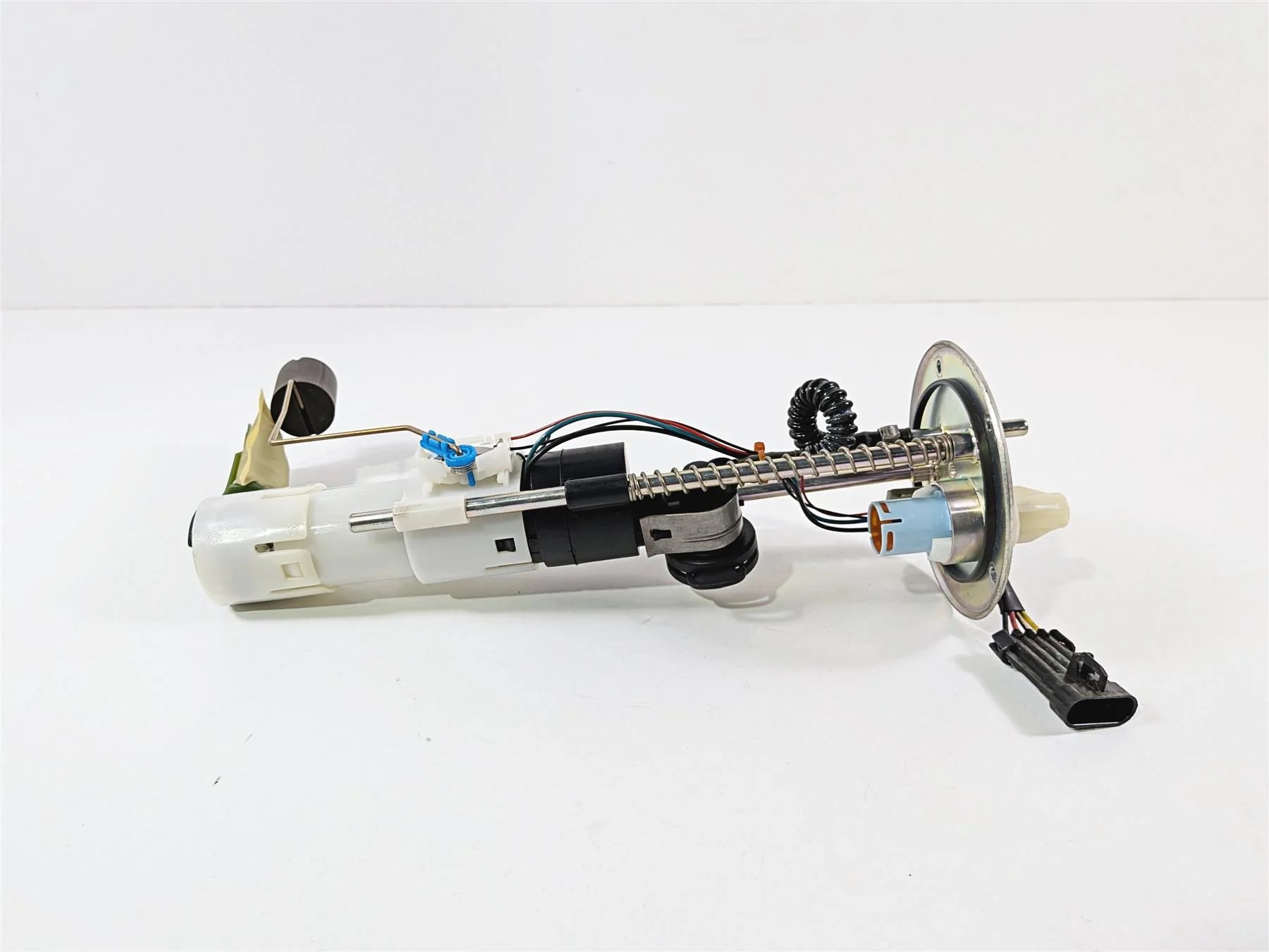 2013 Victory Vision Tour Fuel Gas Petrol Pump -Tested -Video 2521030 - Image 4