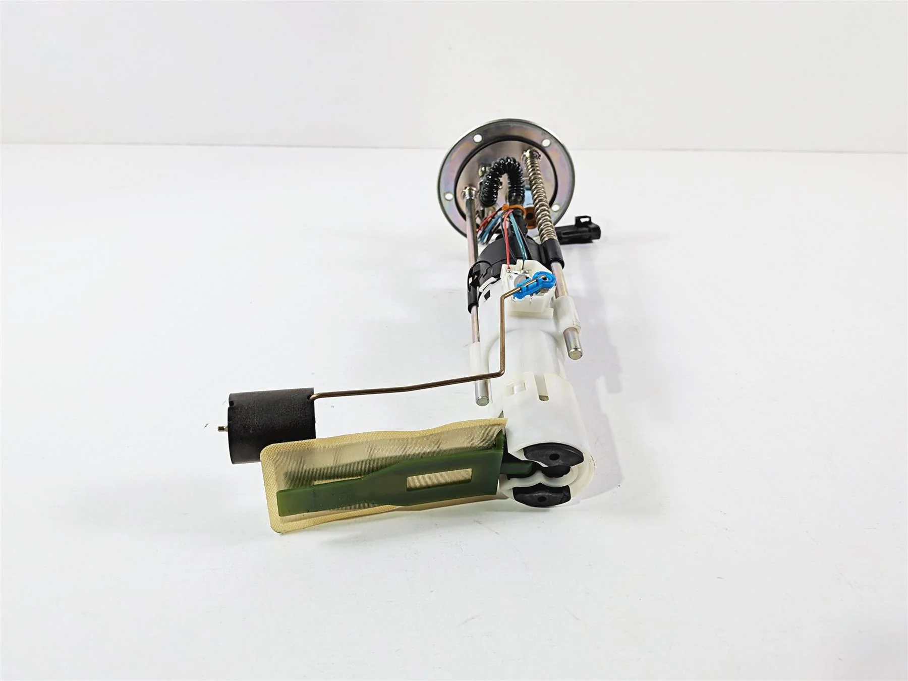 2013 Victory Vision Tour Fuel Gas Petrol Pump -Tested -Video 2521030 - Image 5