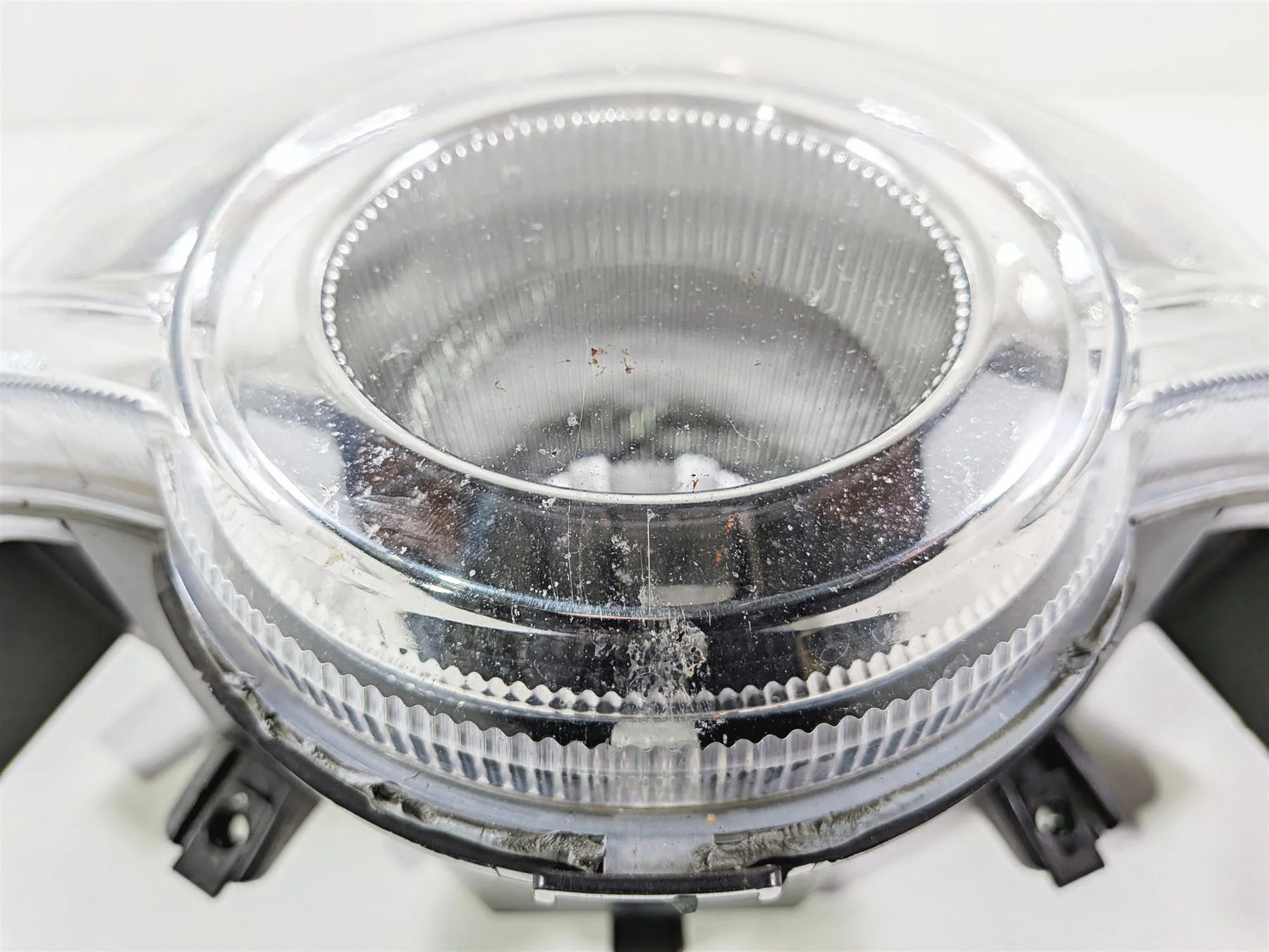 2013 Victory Vision Tour Headlight Head Light Lamp Lens -Tested 2410971 - Image 8