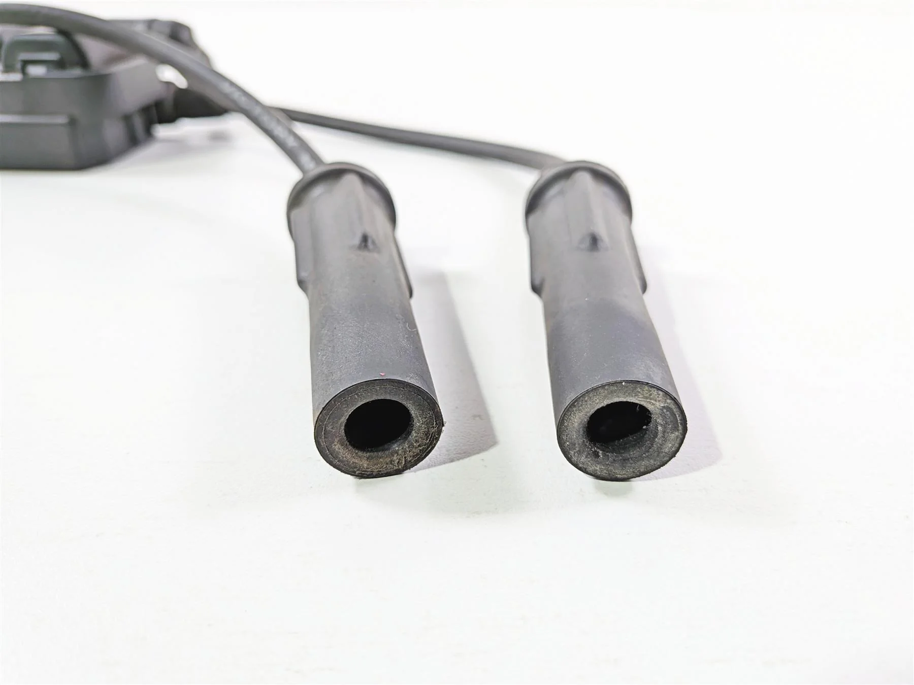 2013 Victory Vision Tour Ignition Coils & Wiring 4010425 2876049 - Image 10