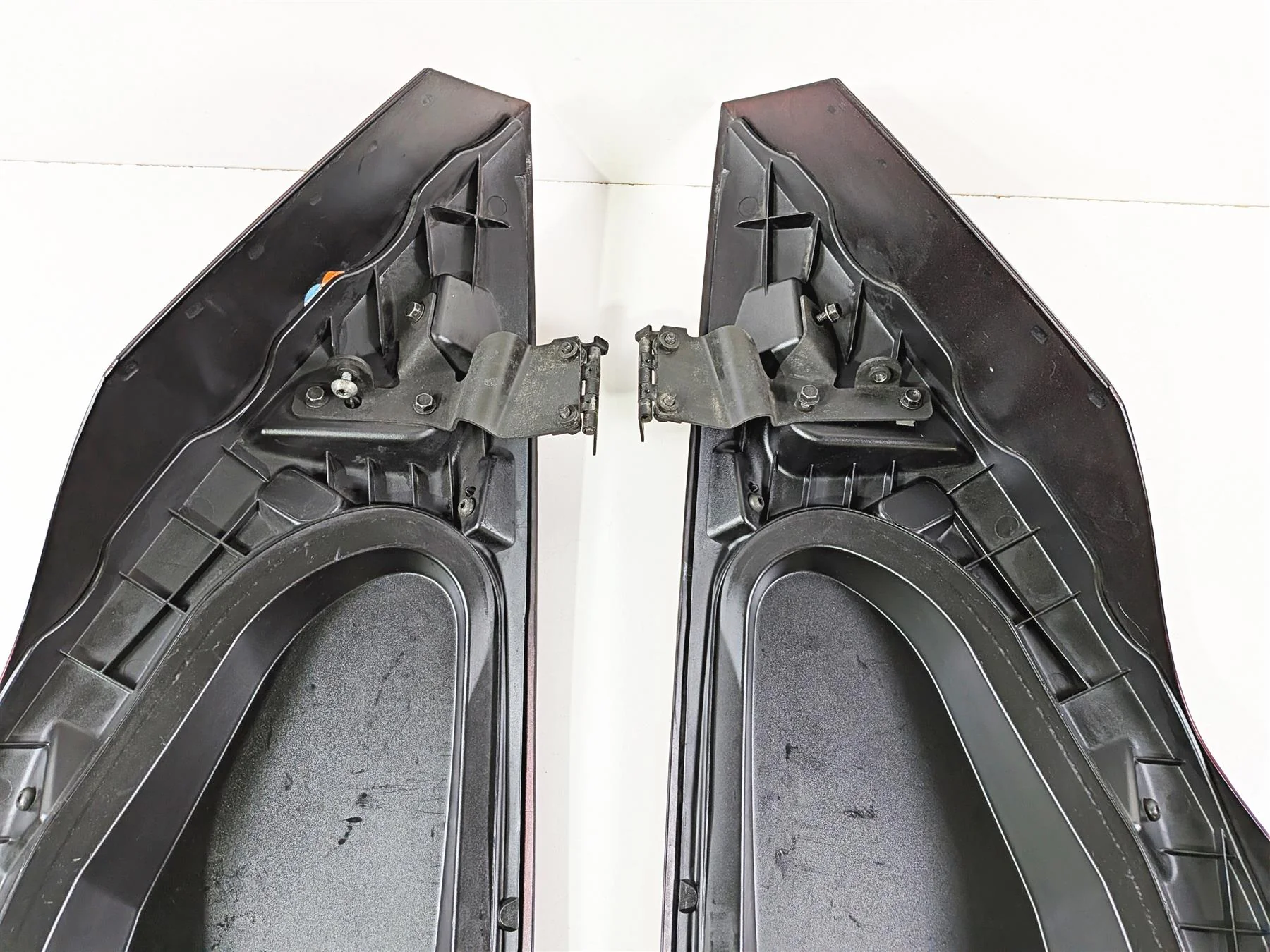 2013 Victory Vision Tour Left Right Saddlebag Cover Lid Set 5437638 5437637 - Image 7