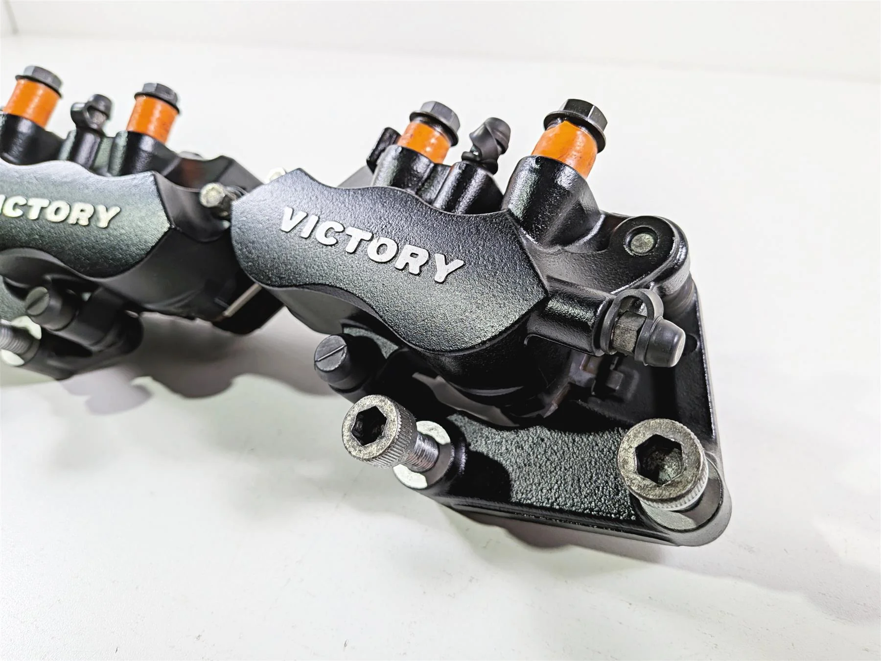 2013 Victory Vision Tour Nice Nissin Front Black Brake Calipers 1911510 1911511 - Image 10