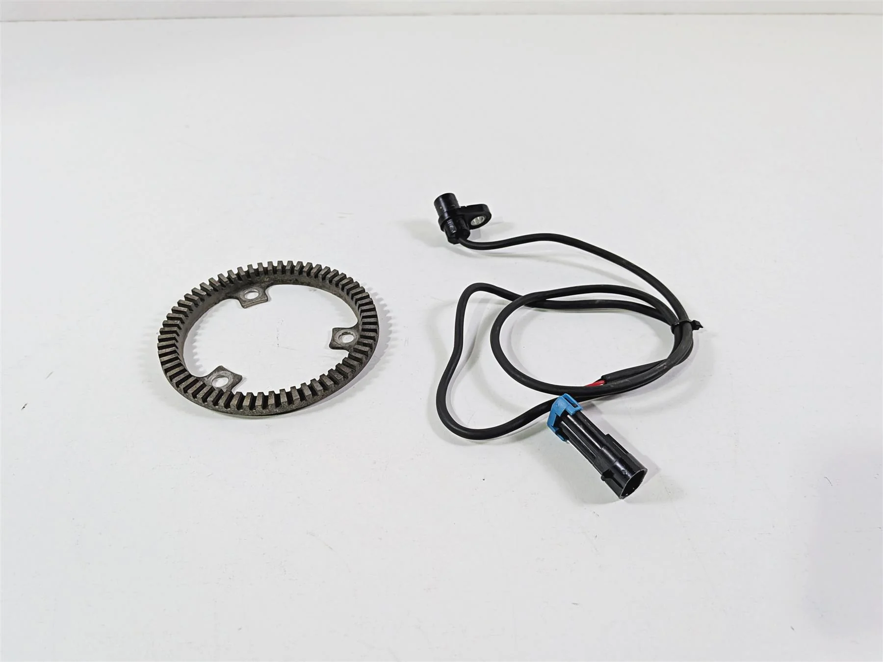 2013 Victory Vision Tour Rear Abs Brake Wheel Speed Sensor 4013251 4081069 - Image 5