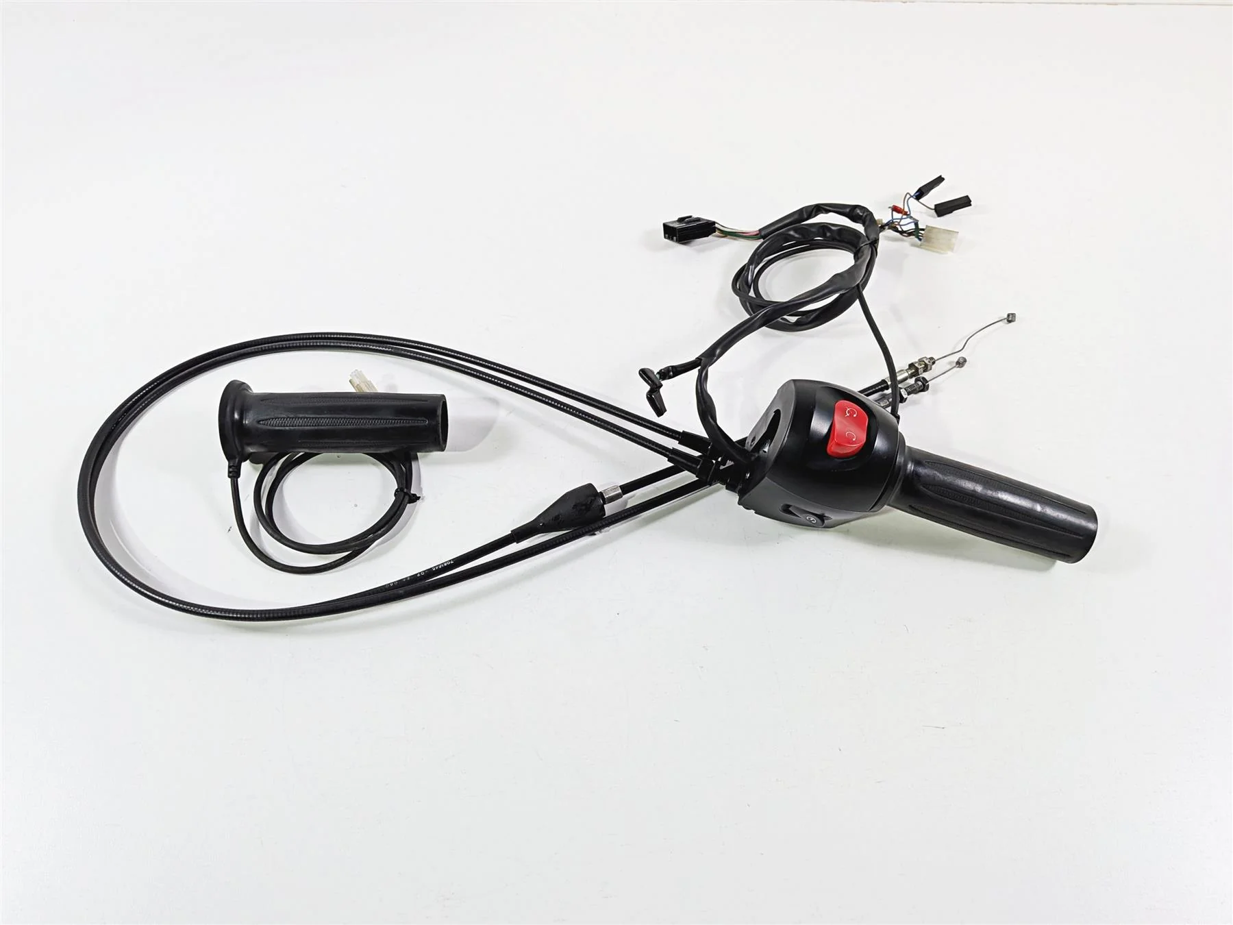 2013 Victory Vision Tour Right Hand Control Switch & Grip Heater 4011357