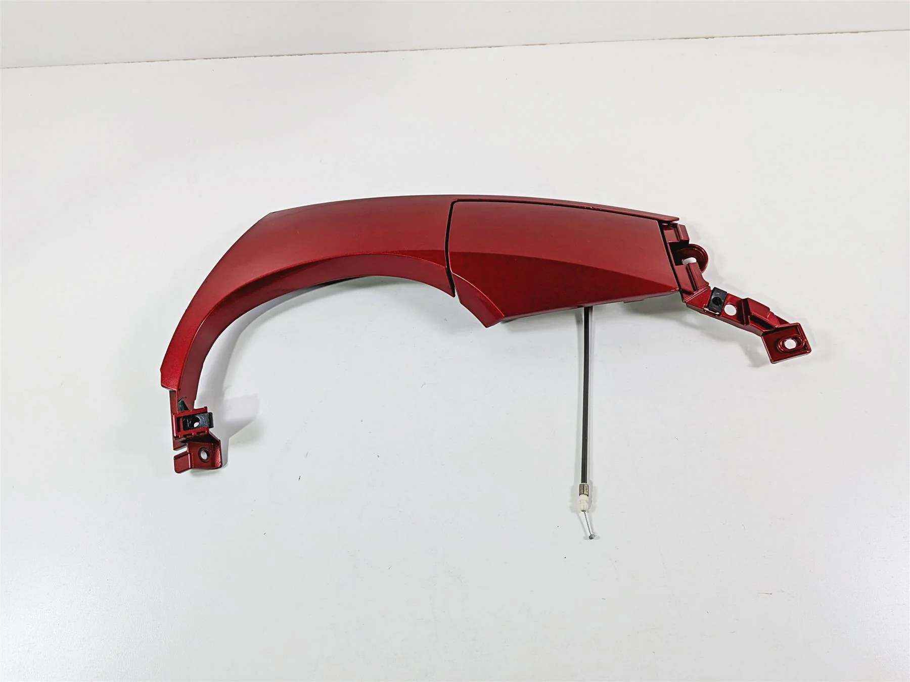 2013 Victory Vision Tour Right Red Storage Box Cover Fairing Set 5438103 - Image 2