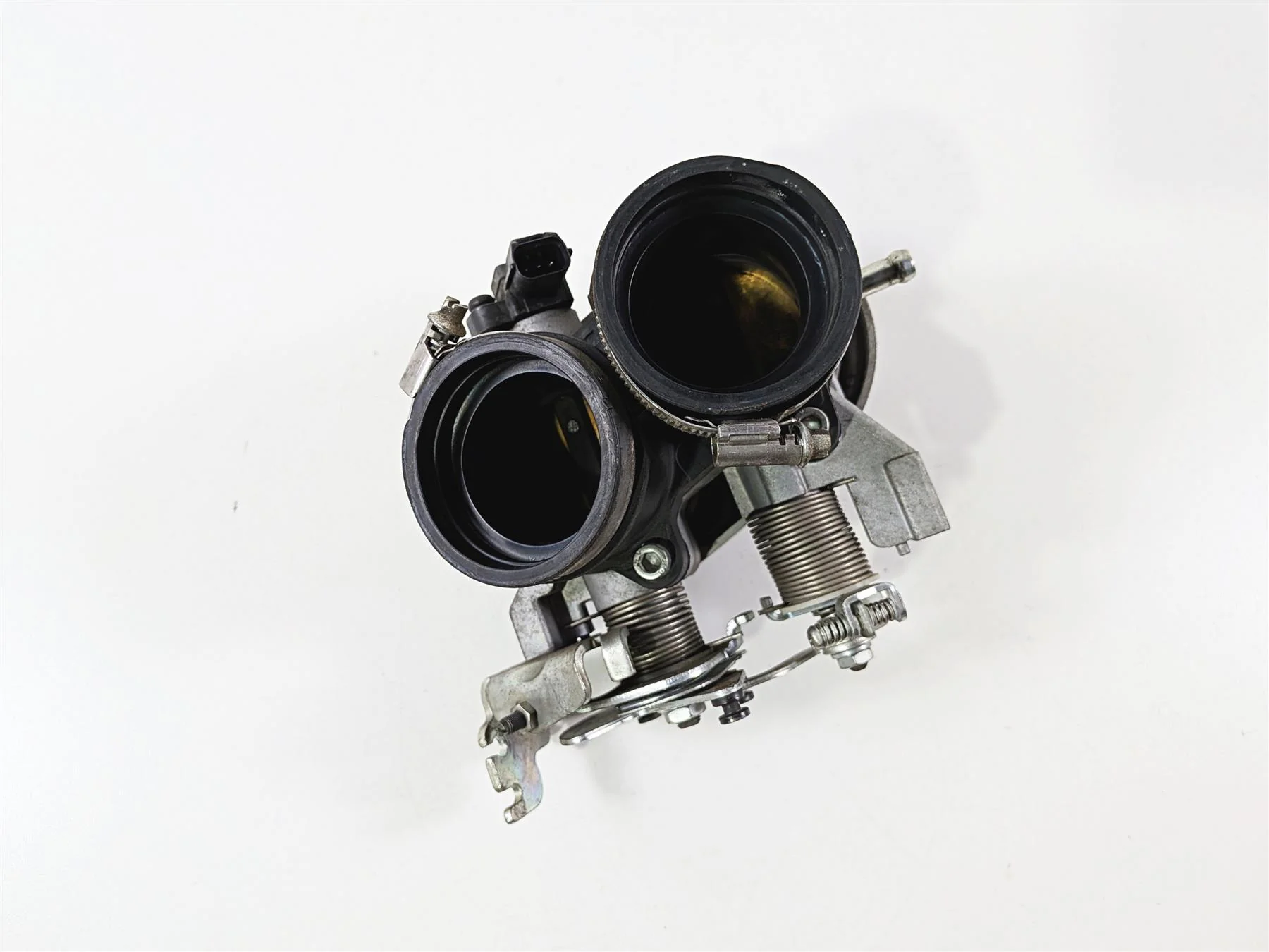 2013 Victory Vision Tour Throttle Body Bodies Fuel Injection 1204320 1205085 - Image 8