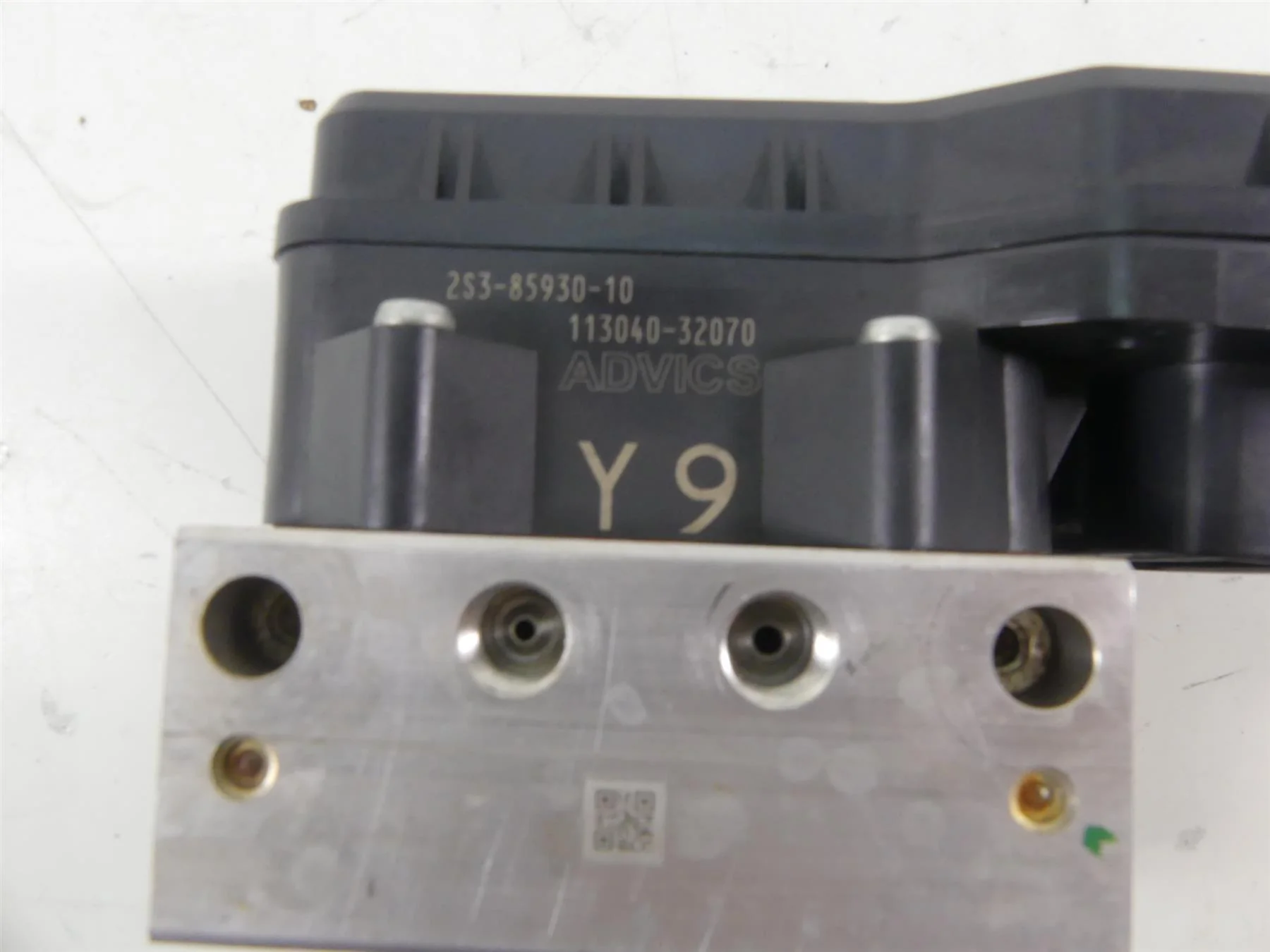 2013 Yamaha VMX17 V-Max 1700 Abs Brake Pump Pressure Module 2S3-85930-10-00 - Image 7