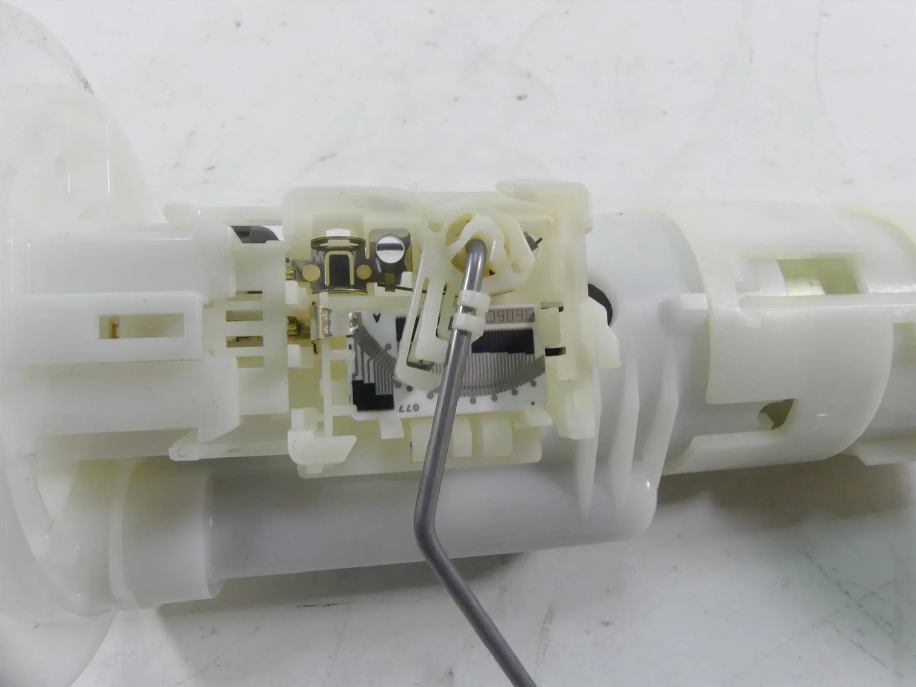2013 Yamaha VMX17 V-Max 1700 Denso Fuel Gas Petrol Pump - Tested 2S3-13907-00-00 - Image 6