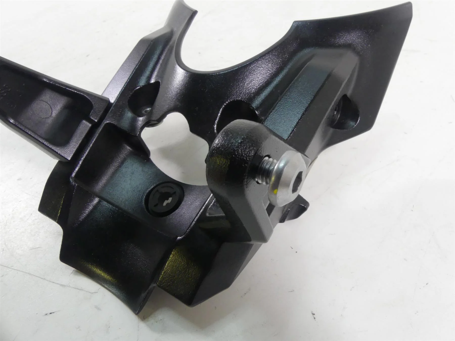 2013 Yamaha VMX17 V-Max 1700 Gauge Headlight Holder Crown Cover 2S3-23437-00-00 - Image 9