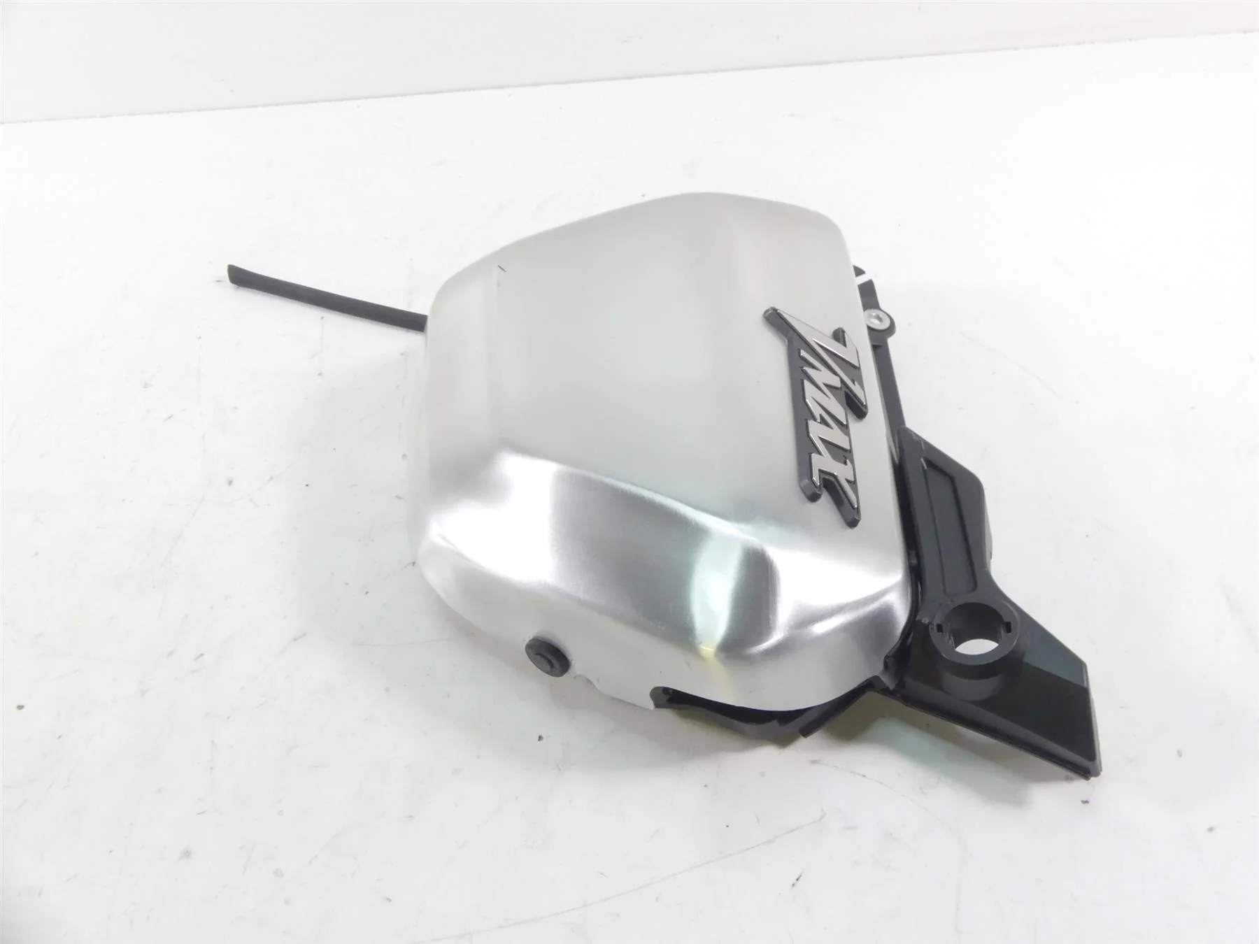 2013 Yamaha VMX17 V-Max 1700 Left Side Cover Fairing & Holder 2S3-21731-10-00 - Image 2