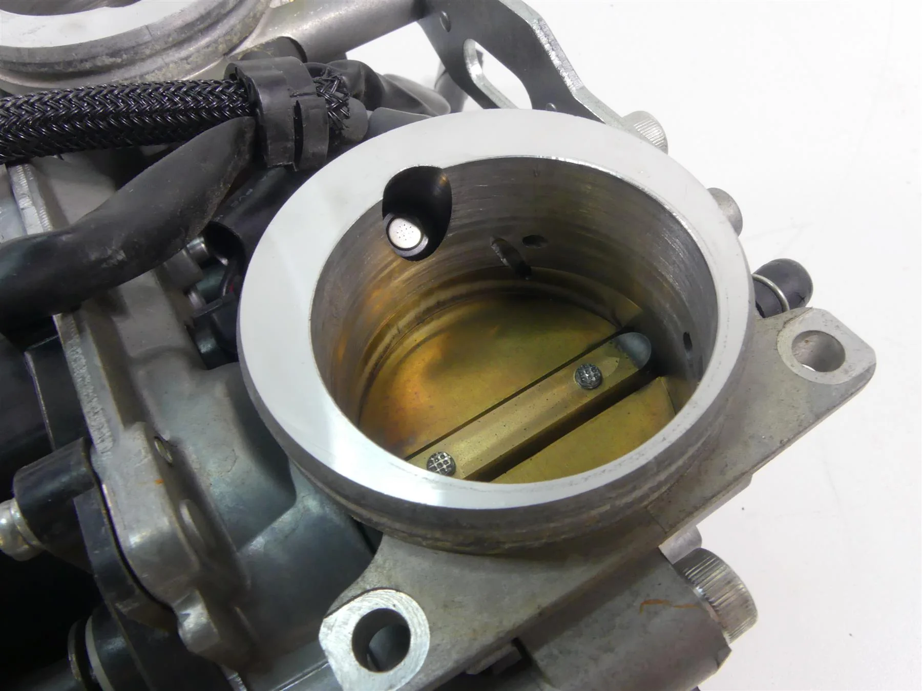 2013 Yamaha VMX17 V-Max 1700 Mikuni Throttle Body Bodies Set 2S3-13750-00-00 - Image 6