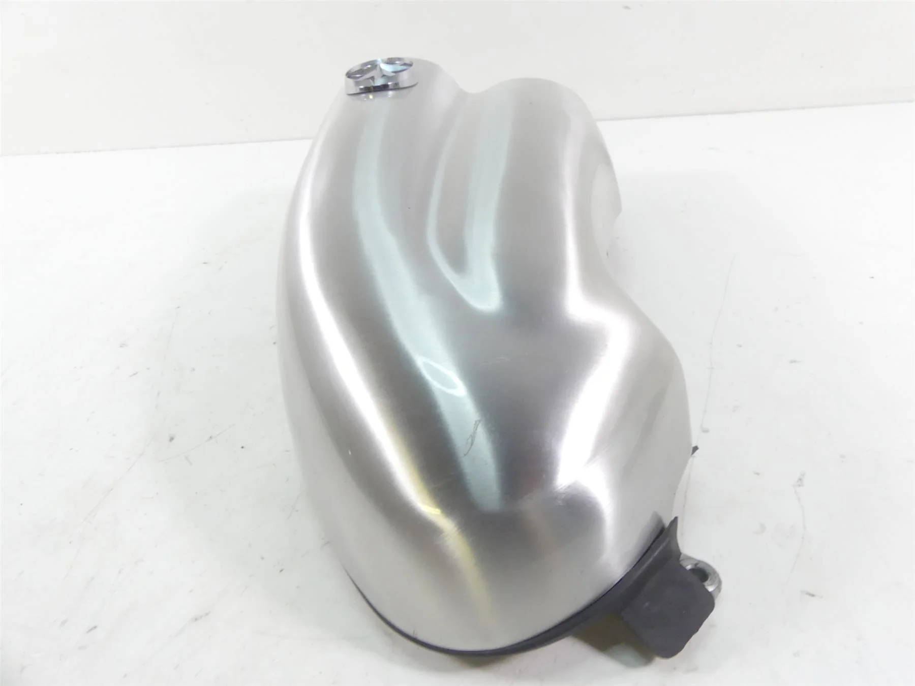 2013 Yamaha VMX17 V-Max 1700 Right Side Air Intake Scoop Ram Cover 2S3-21721-00 - Image 4