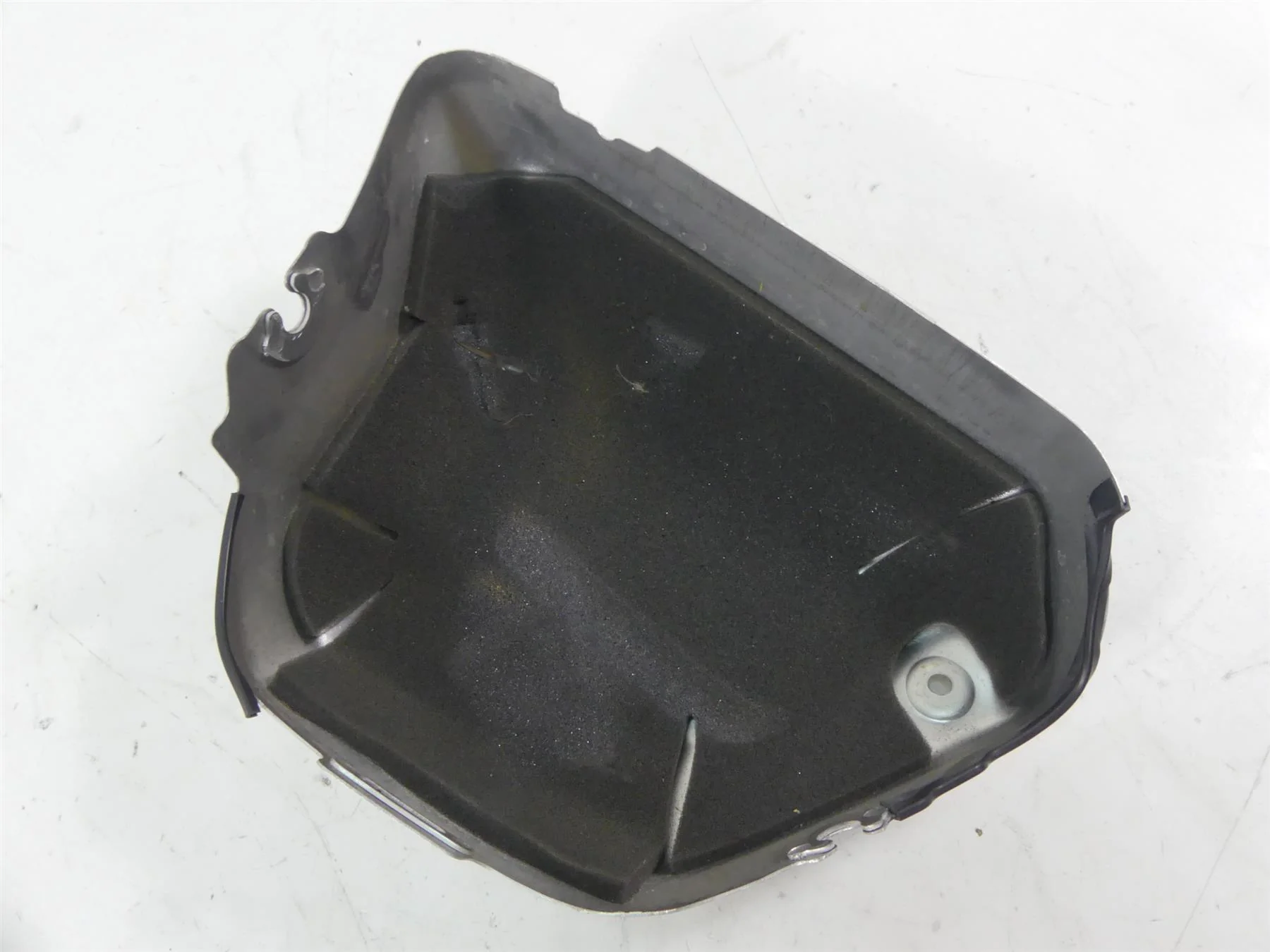 2013 Yamaha VMX17 V-Max 1700 Right Side Cover Fairing & Holder 2S3-21741-10-00 - Image 8