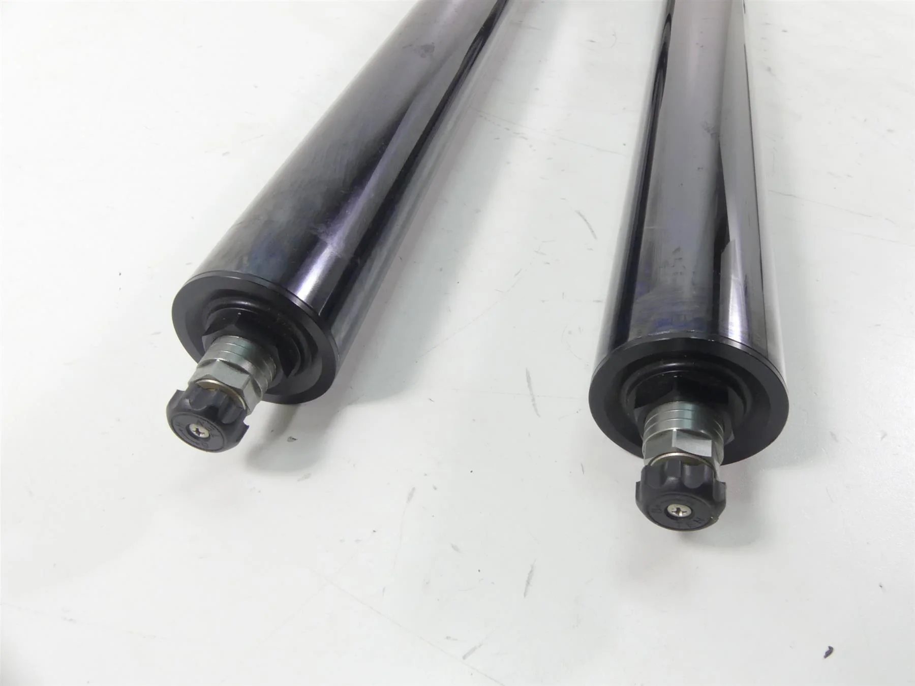 2013 Yamaha VMX17 V-Max 1700 Straight Front Fork Set 52mm - Read 2S3-23102-00-00 - Image 4