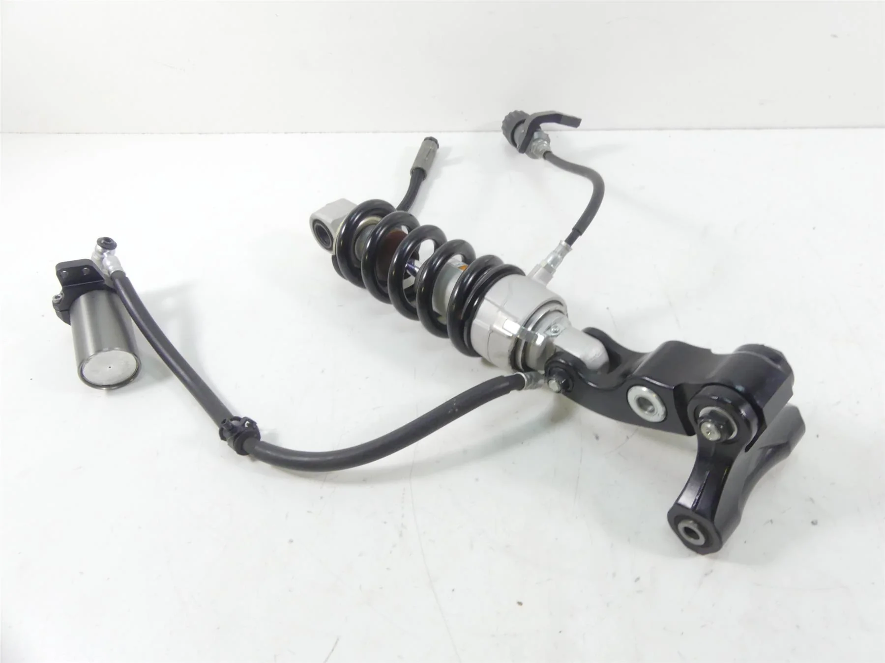 2013 Yamaha VMX17 V-Max 1700 Straight Rear Suspension Shock Damper 2S3-22210-00 - Image 3