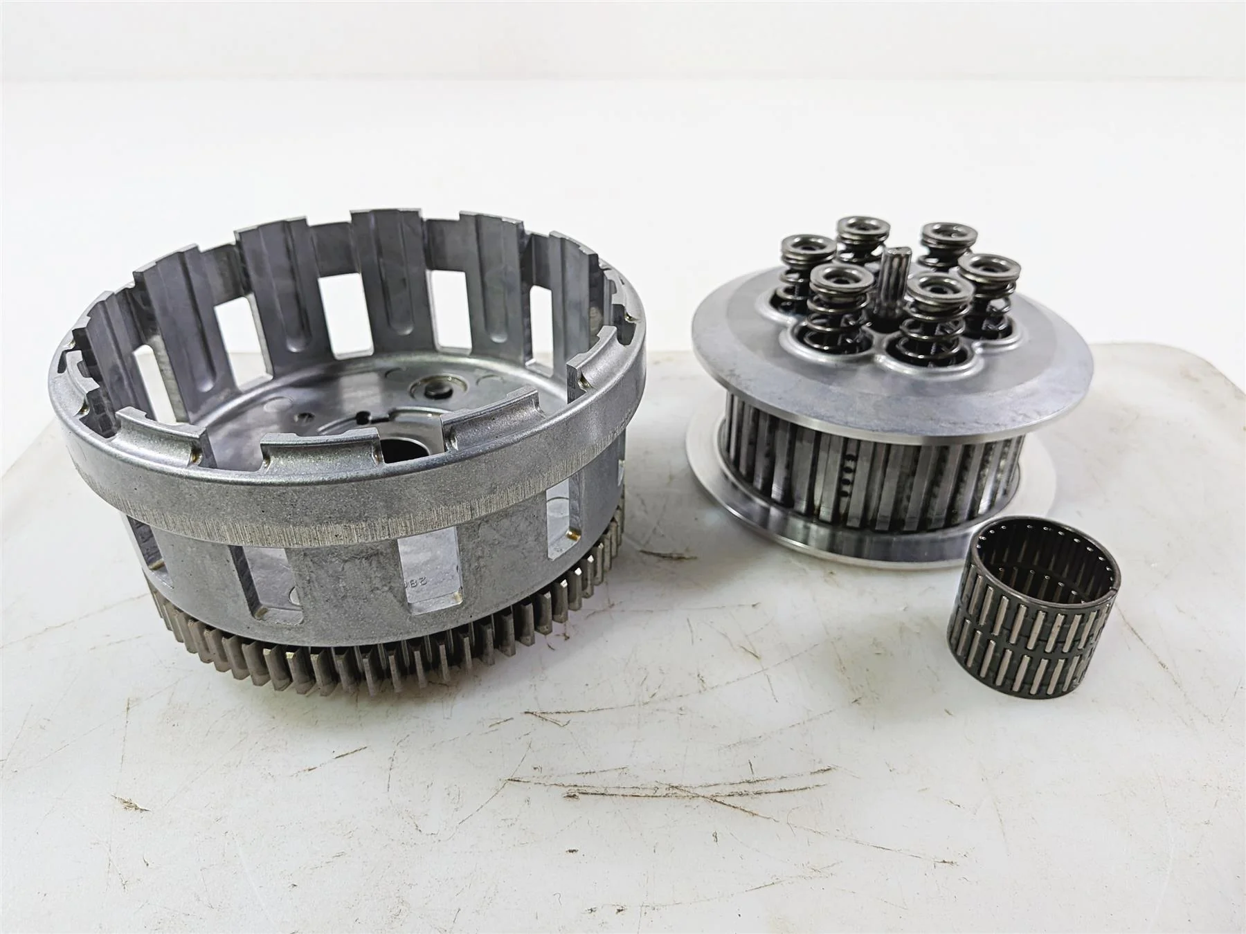2014 Aprilia RSV4 RR Factory Clutch Basket & Pressure Plate With Springs 893773